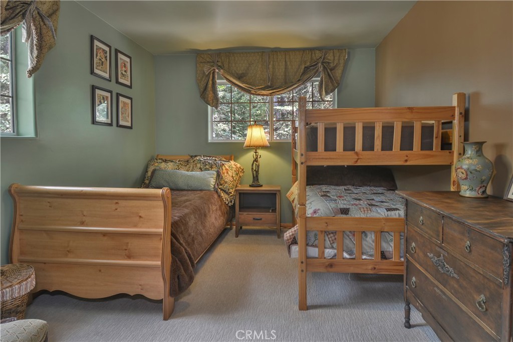 Lake Arrowhead, California, 92317, United States, 3 Bedrooms Bedrooms, ,3 BathroomsBathrooms,Residential,For Sale,1890346