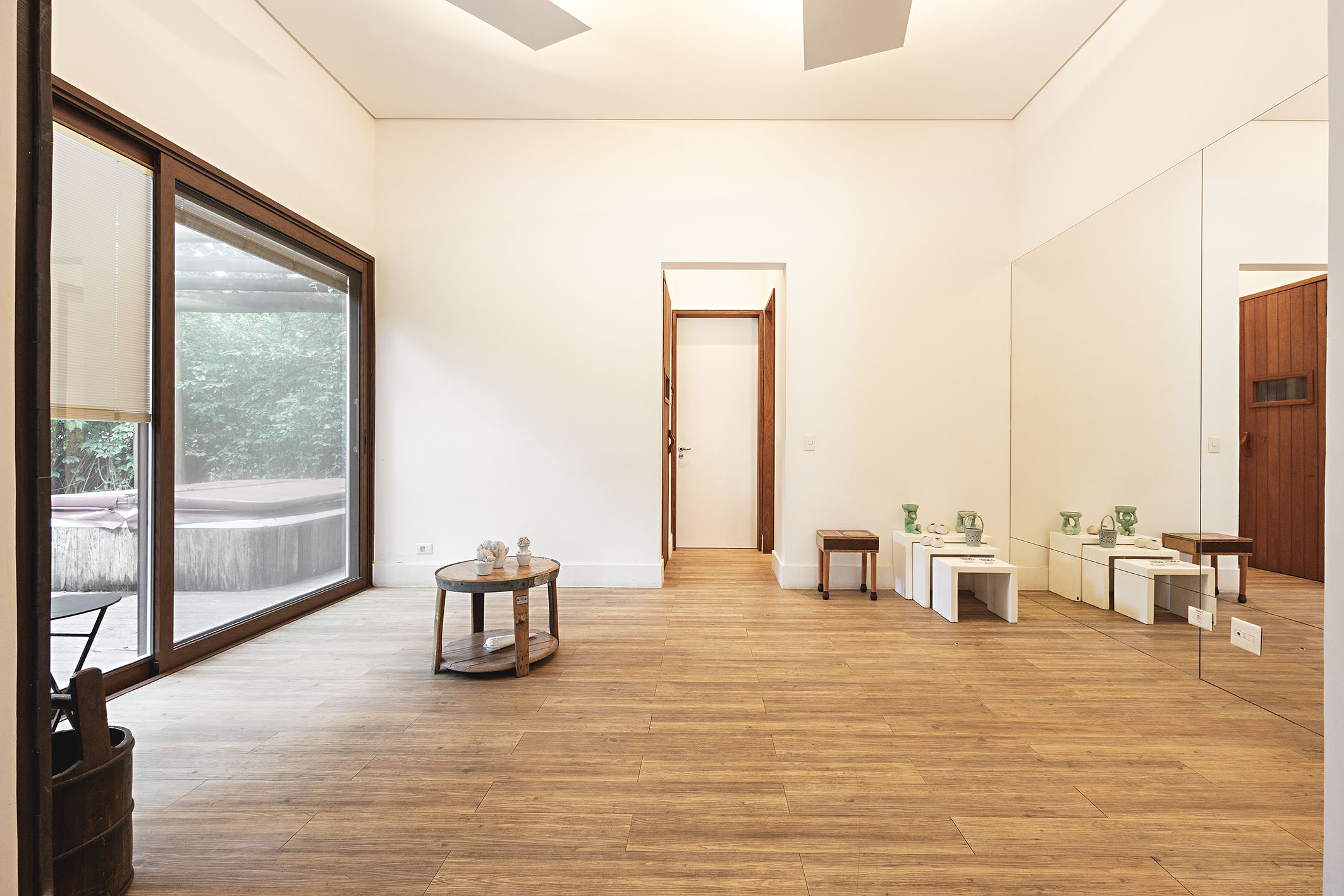  Farmhouse-Style Residence with Permanent Views of the Golf Course - 物件實景