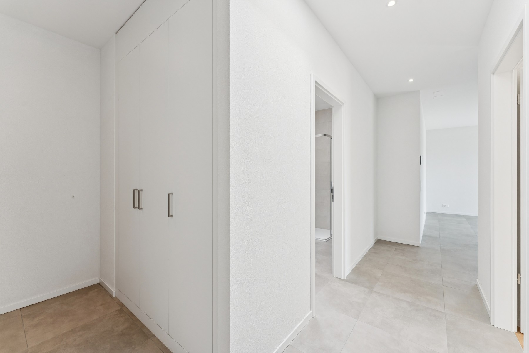  Bright apartment located on the top floor - 物件實景