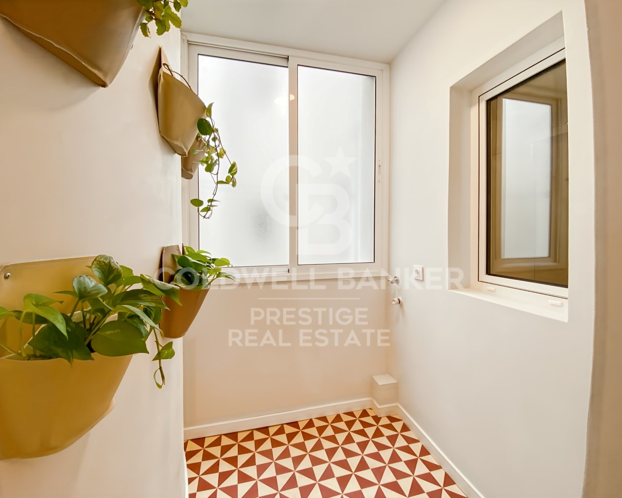 Barcelona, Catalonia, ES, 3 Bedrooms Bedrooms, ,2 BathroomsBathrooms,Residential,For Sale,1739113