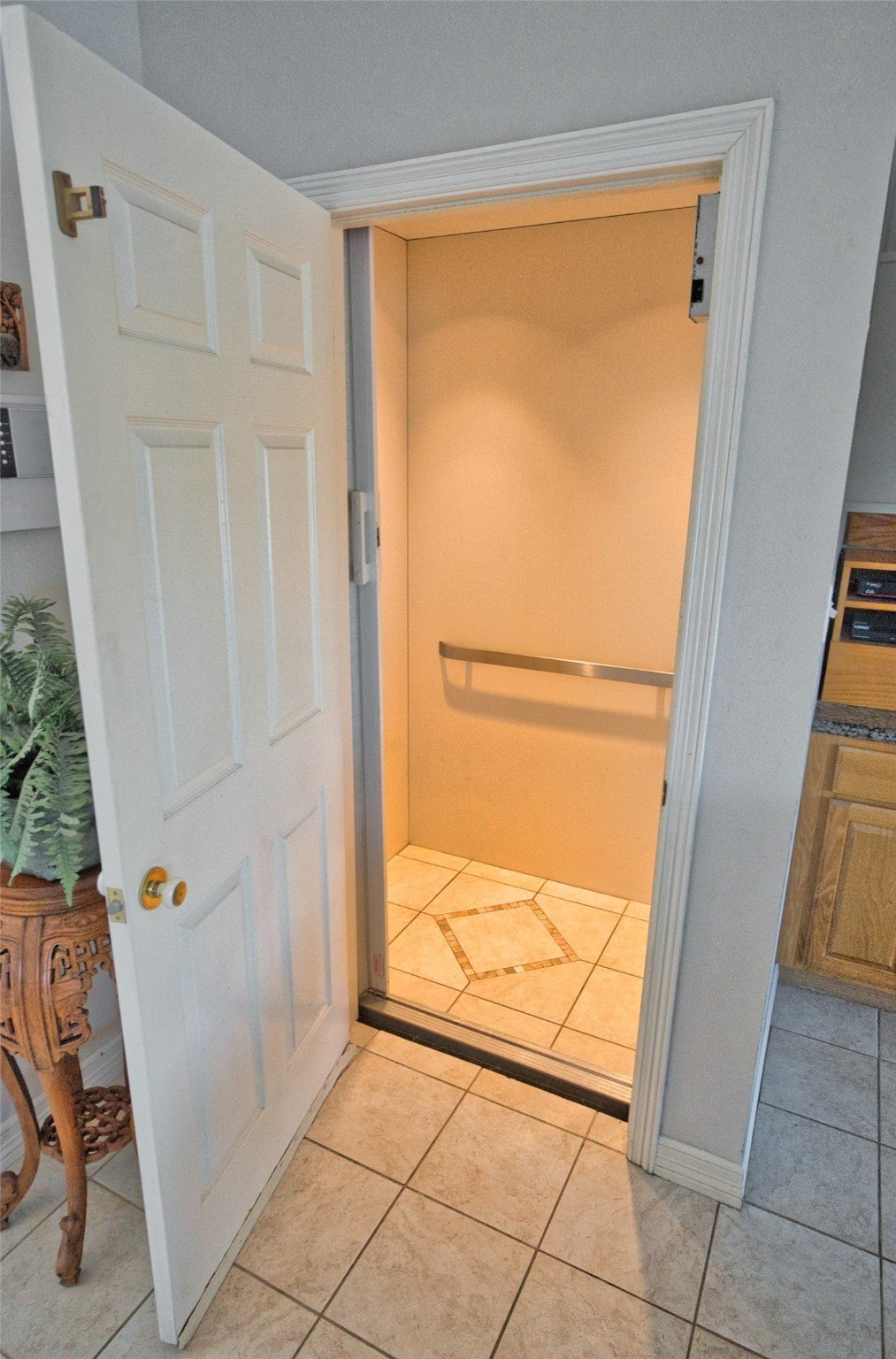 Brazoria, Texas, 77422, United States, 4 Bedrooms Bedrooms, ,4 BathroomsBathrooms,Residential,For Sale,1975158