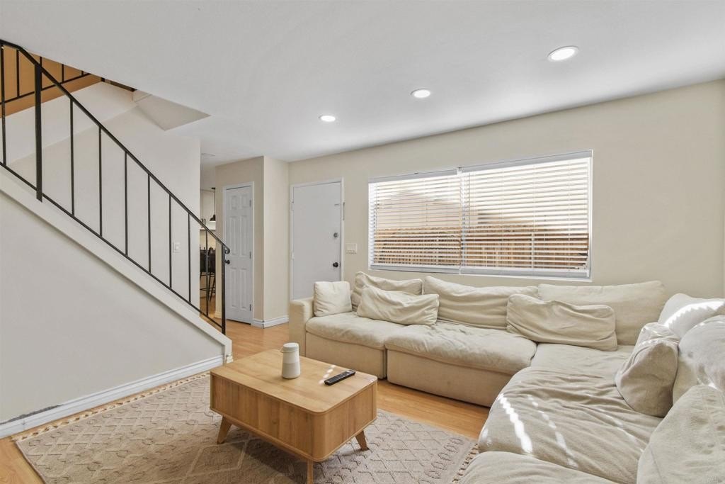 Chula Vista, California, 91911, United States, 2 Bedrooms Bedrooms, ,2 BathroomsBathrooms,Residential,For Sale,1712763