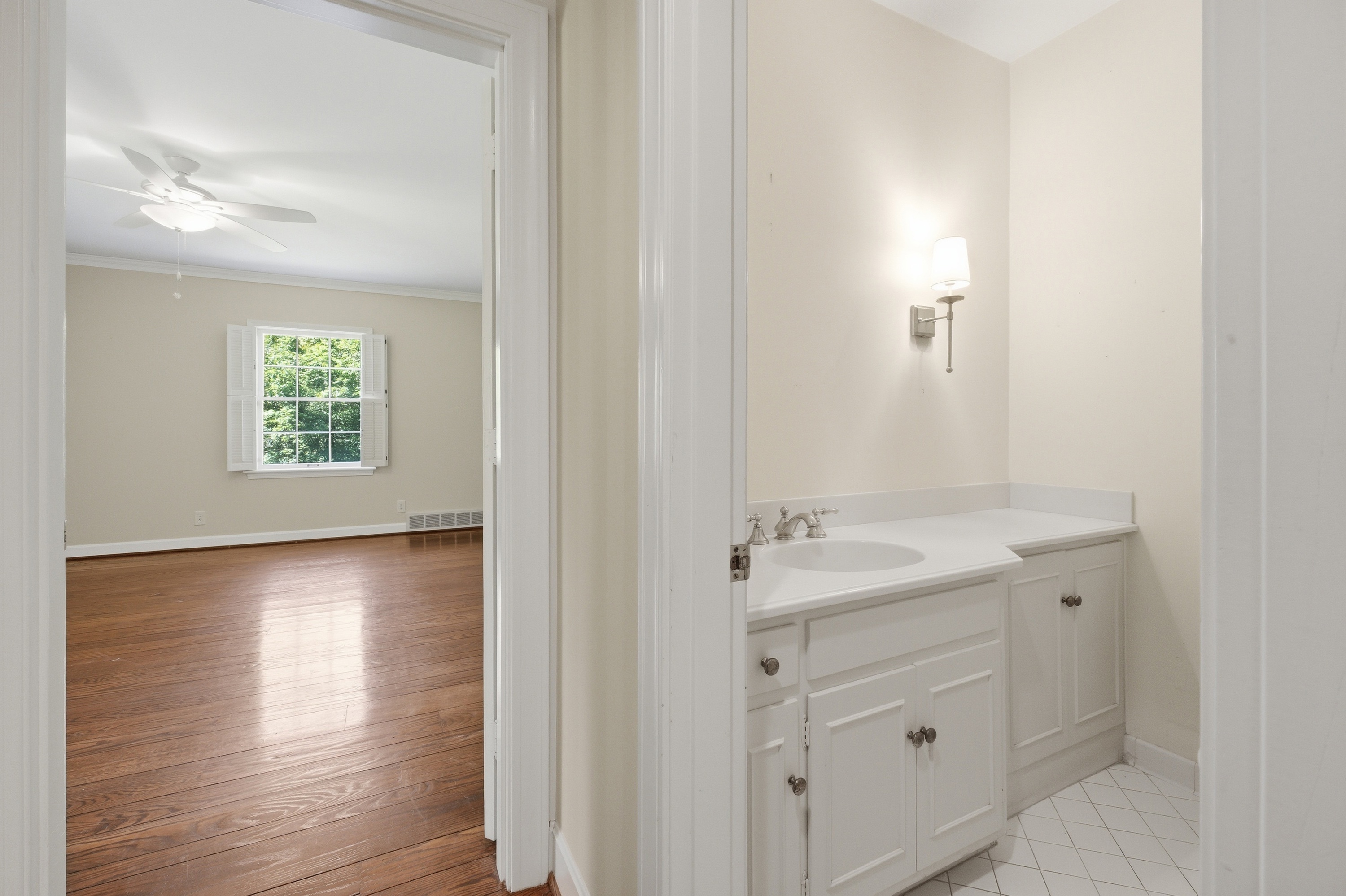  12000 Hazelwood Road, Anchorage, KY 40223 - 物件實景