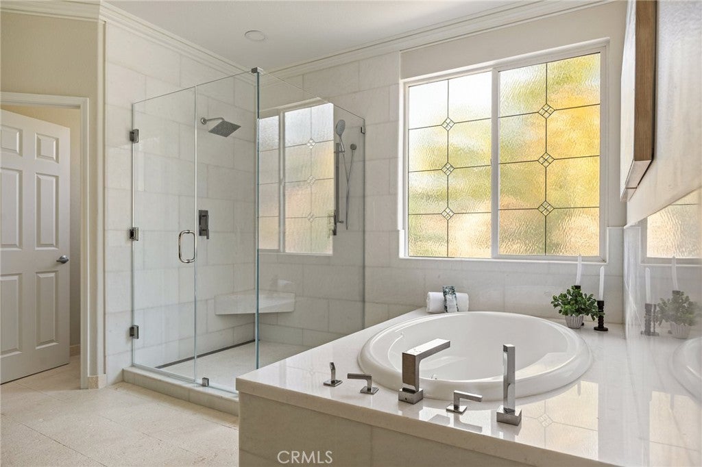 Redlands, California, 92373, United States, 4 Bedrooms Bedrooms, ,4 BathroomsBathrooms,Residential,For Sale,1979010