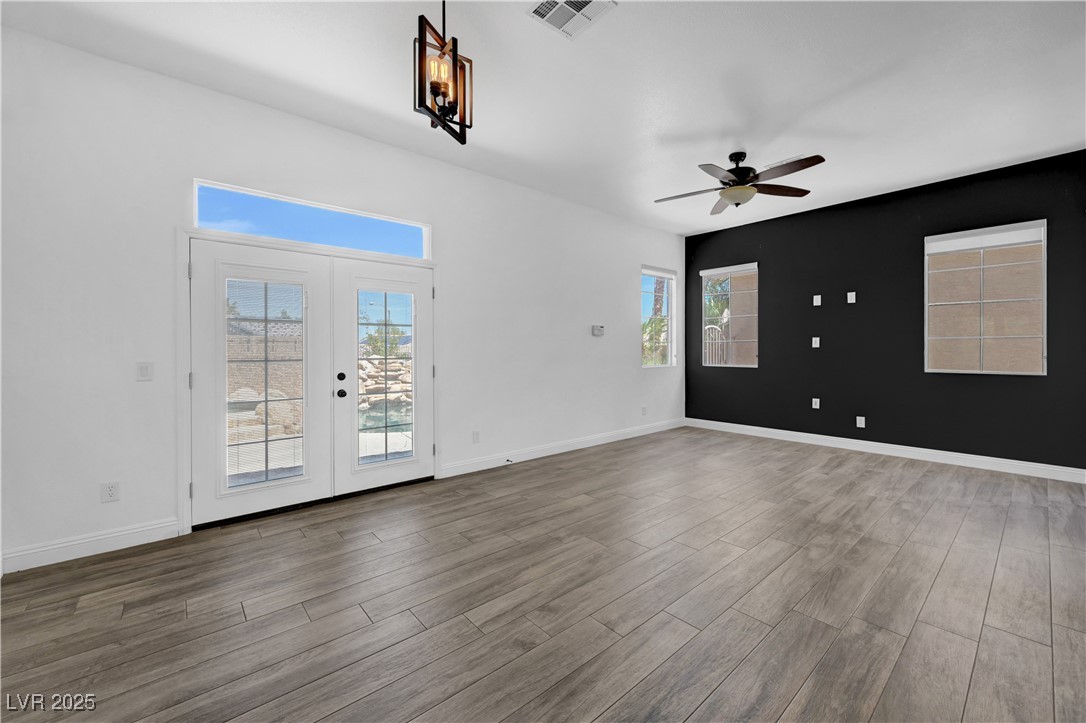 Henderson, Nevada, 89052, United States, 5 Bedrooms Bedrooms, ,2 BathroomsBathrooms,Residential,For Sale,1897207