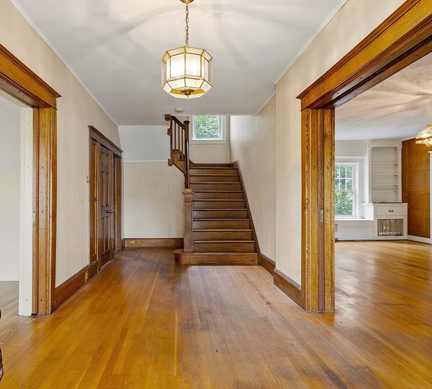 Fitchburg, Massachusetts, 01420, United States, 6 Bedrooms Bedrooms, ,3 BathroomsBathrooms,Residential,For Sale,1903843