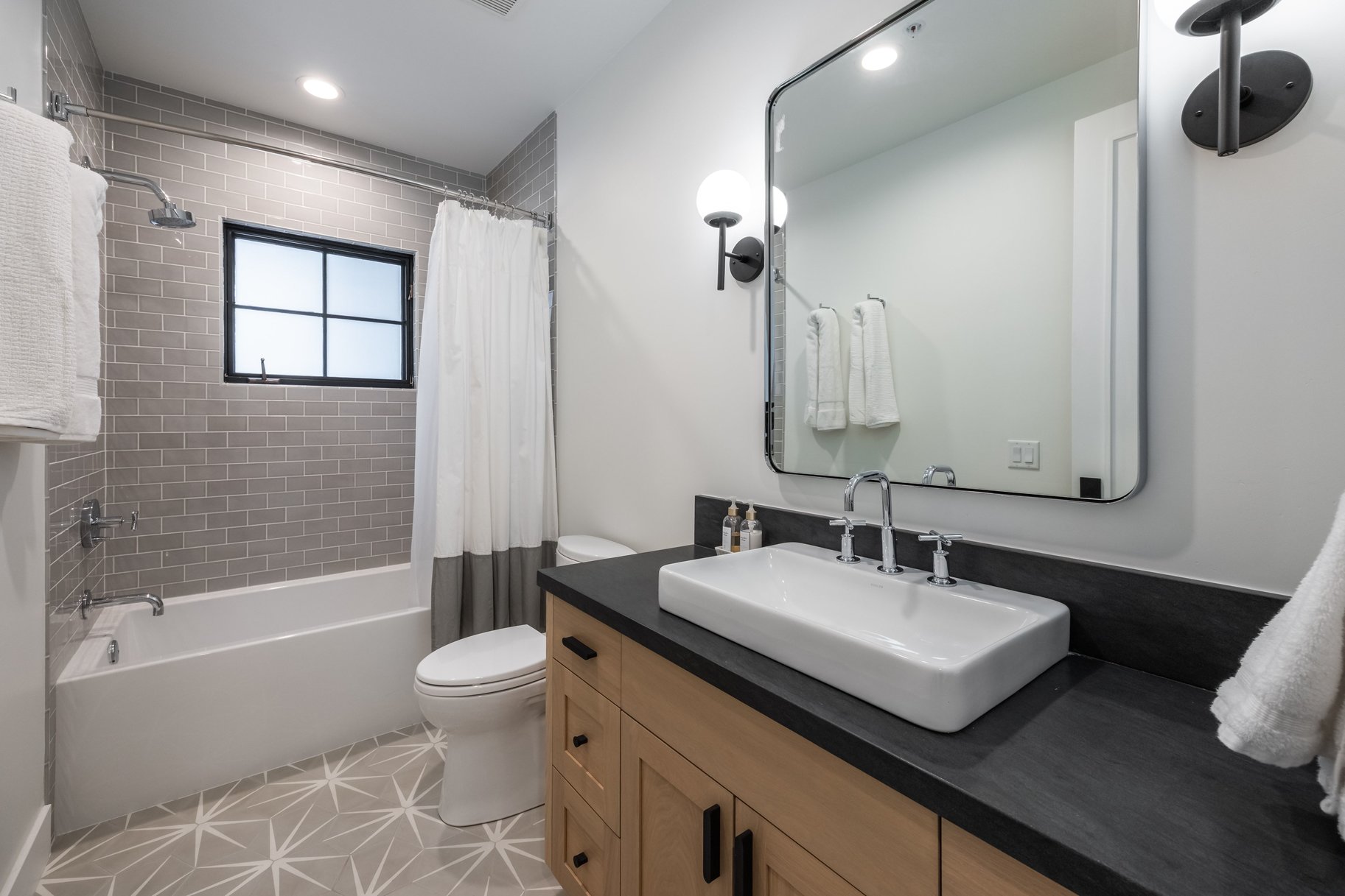  Fully Remodeled Home Steps from Skiing in Upper Deer Valley - 物件實景