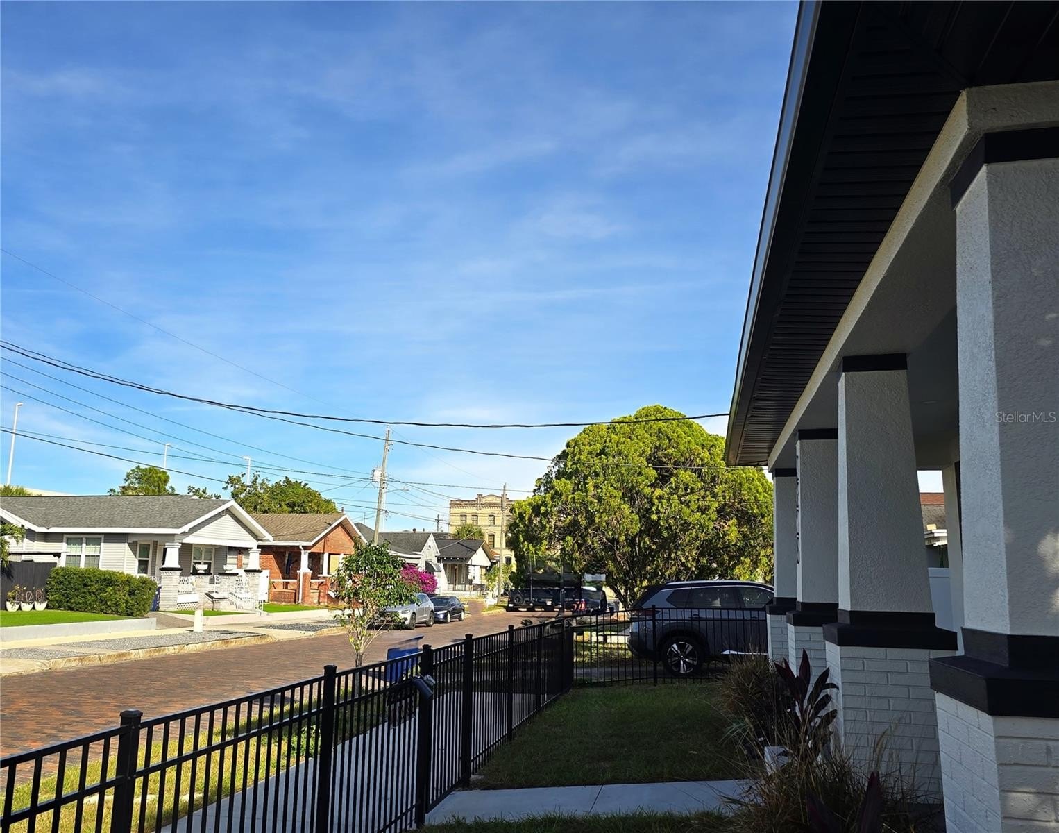 TAMPA, Florida, 33607, United States, 5 Bedrooms Bedrooms, ,3 BathroomsBathrooms,Residential,For Sale,1976051