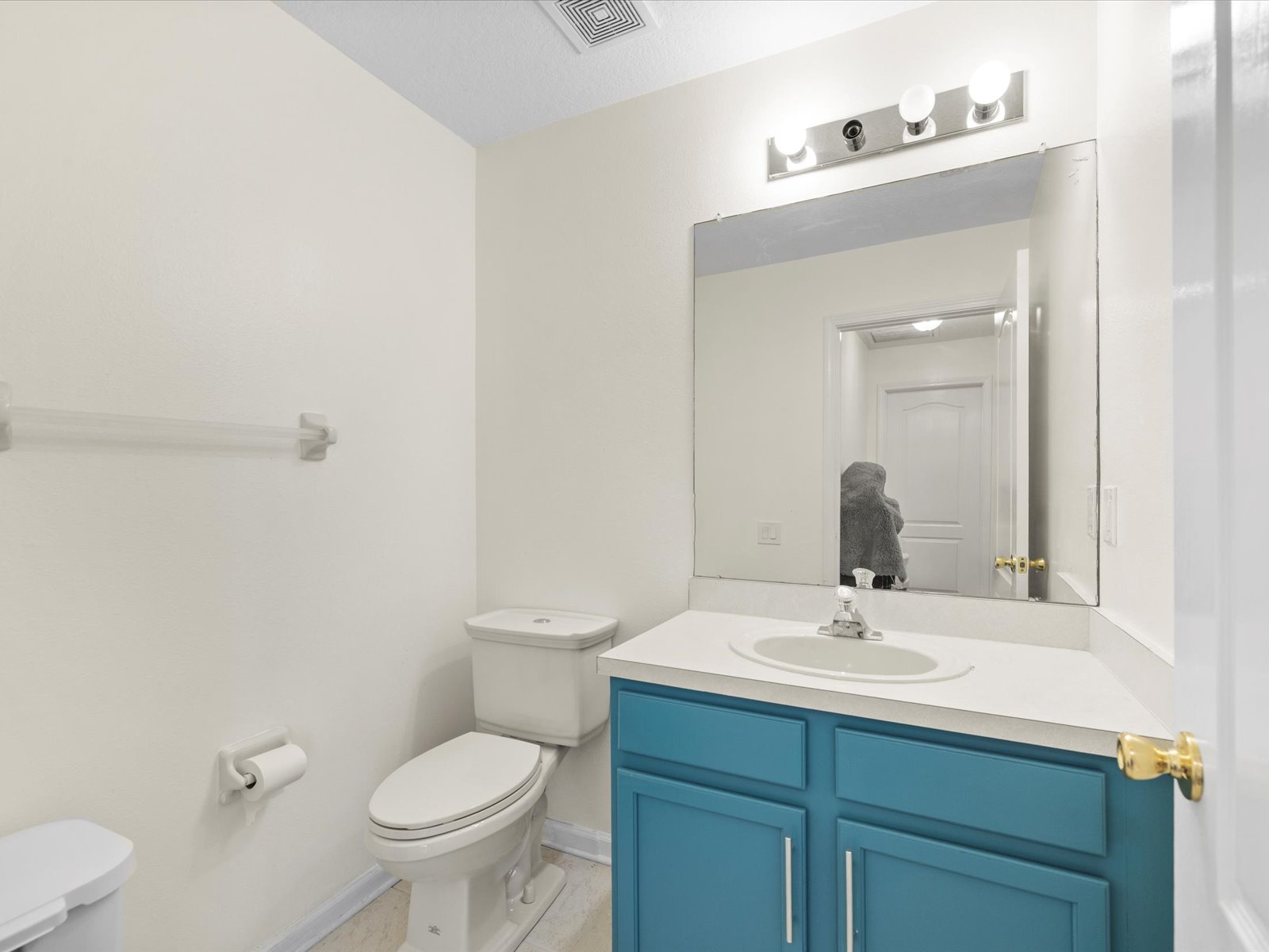 Wesley Chapel, Florida, 33544, United States, 4 Bedrooms Bedrooms, ,5 BathroomsBathrooms,Residential,For Sale,2000097