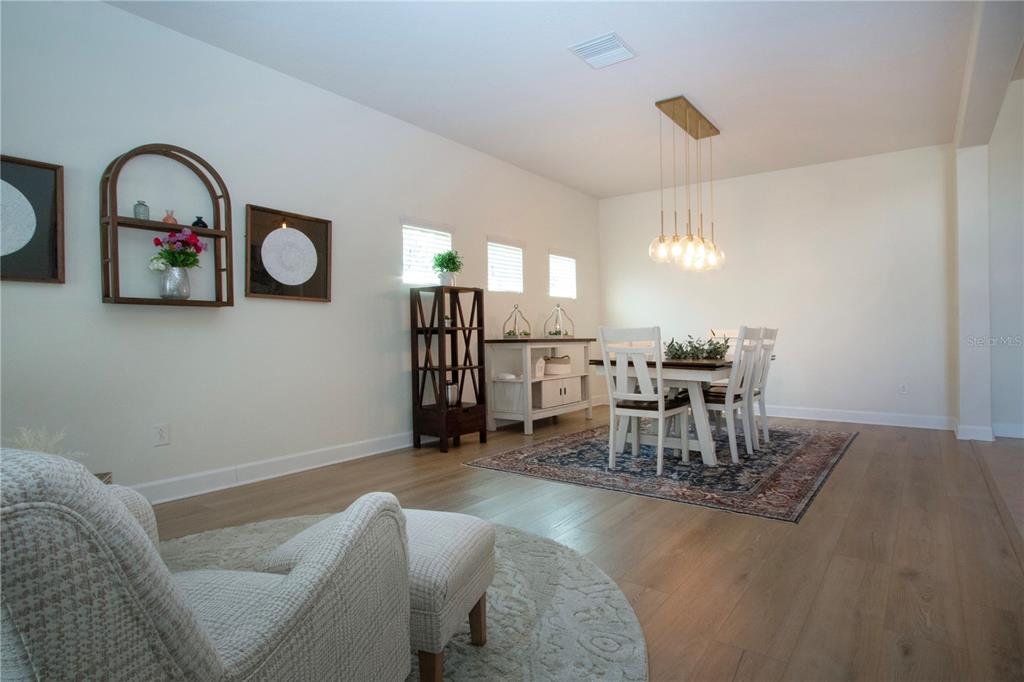 Bradenton, Florida, 34212, United States, 4 Bedrooms Bedrooms, ,3 BathroomsBathrooms,Residential,For Sale,1829585