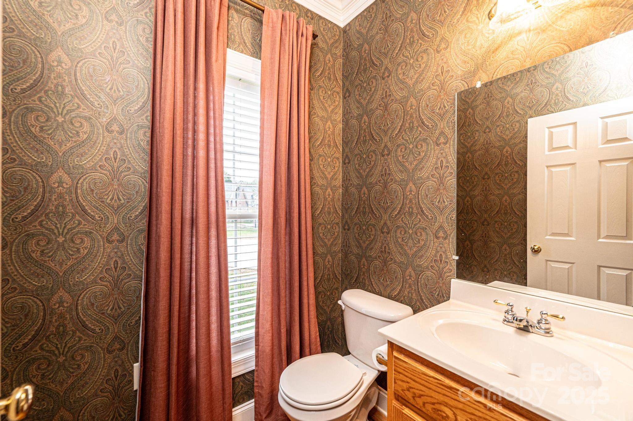 2640 Ironwood Drive, Hickory, North Carolina, 28602, United States, 4 Bedrooms Bedrooms, ,3 BathroomsBathrooms,Residential,For Sale,2640 Ironwood Drive,1635199