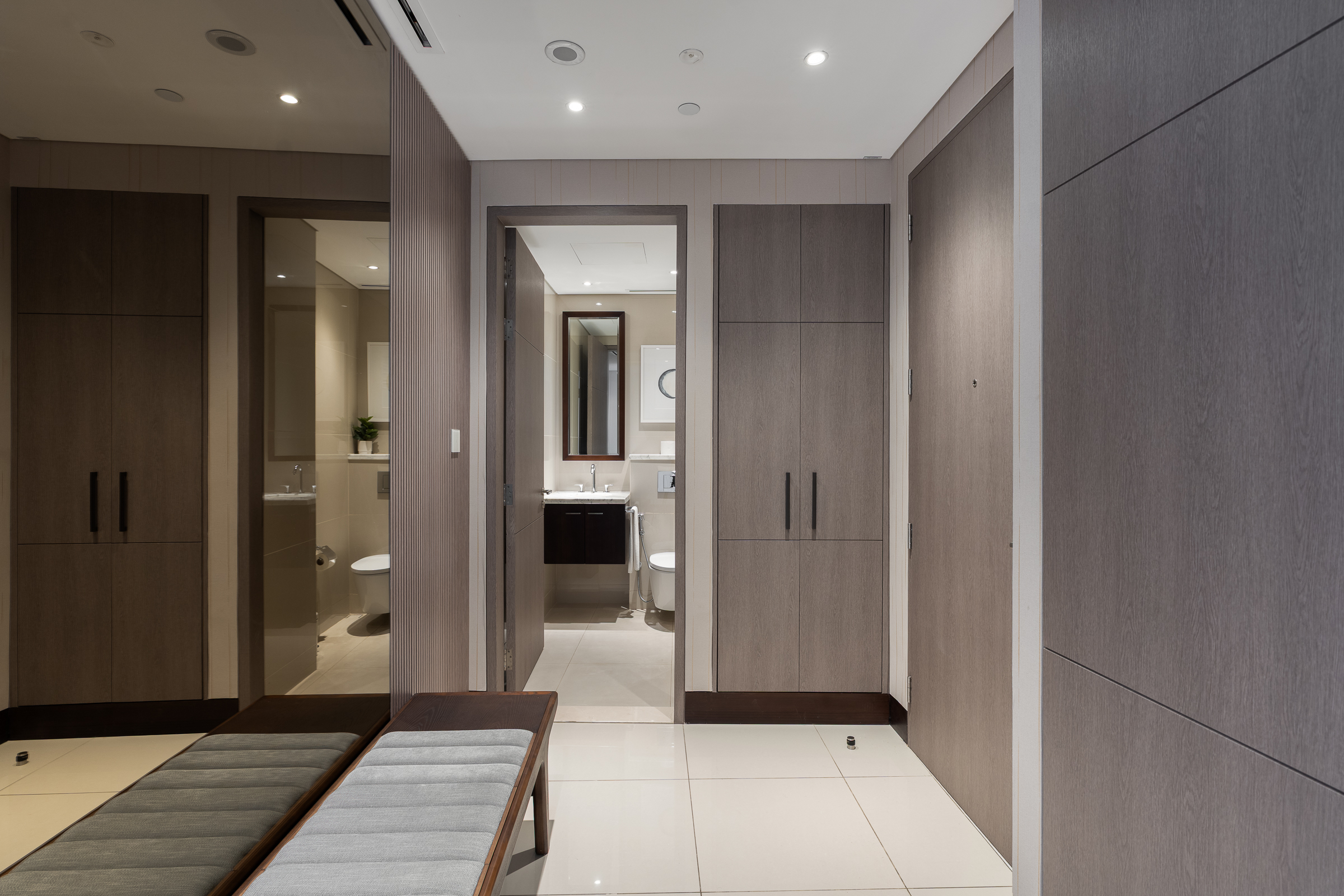  Upgraded Penthouse at Sky Views - 物件實景
