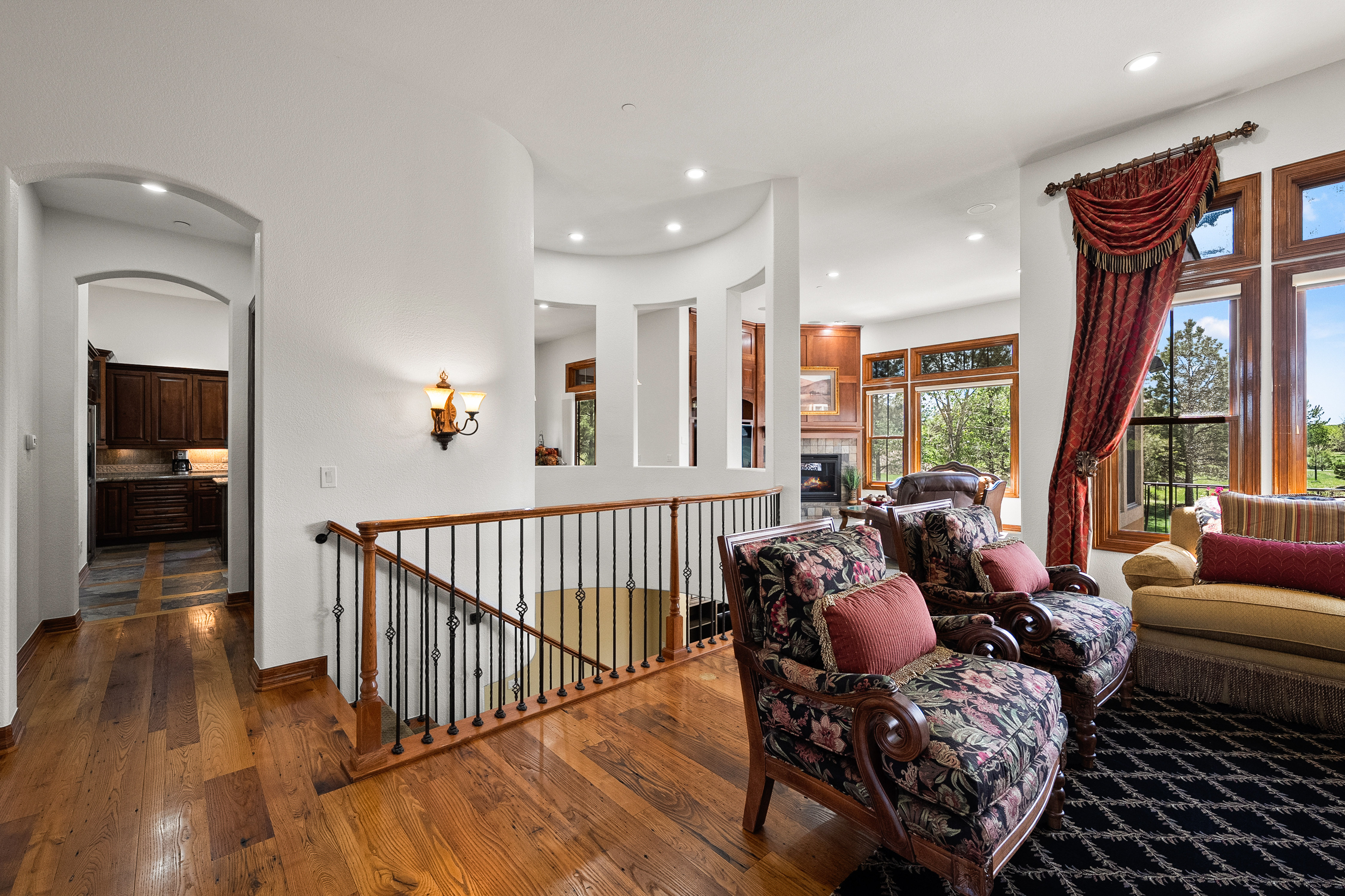  Exceptional ranch-style home in the prestigious gated golf course community - 物件實景
