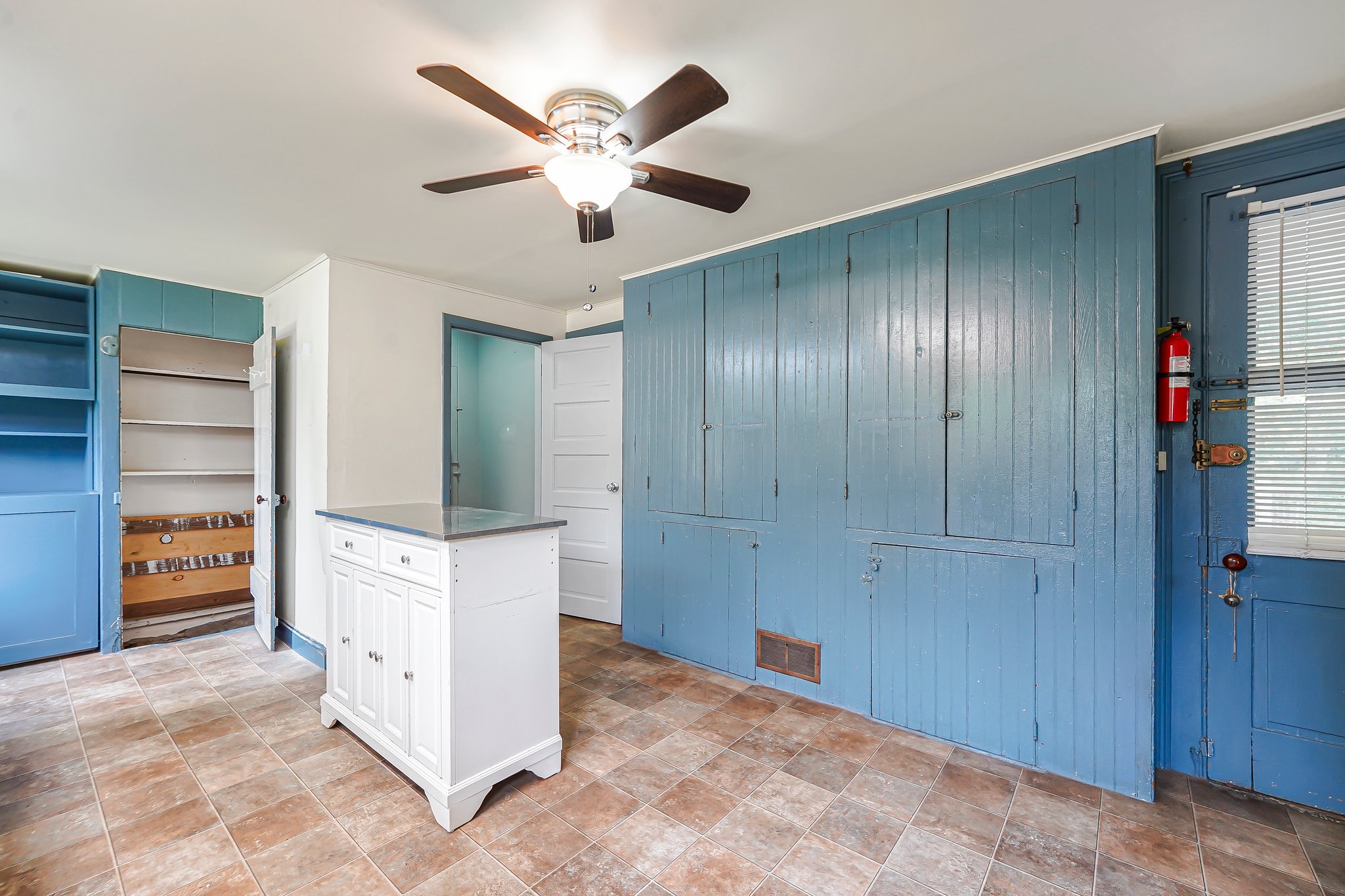 Montville Twp, New Jersey, 07058, United States, 3 Bedrooms Bedrooms, ,2 BathroomsBathrooms,Residential,For Sale,1879180