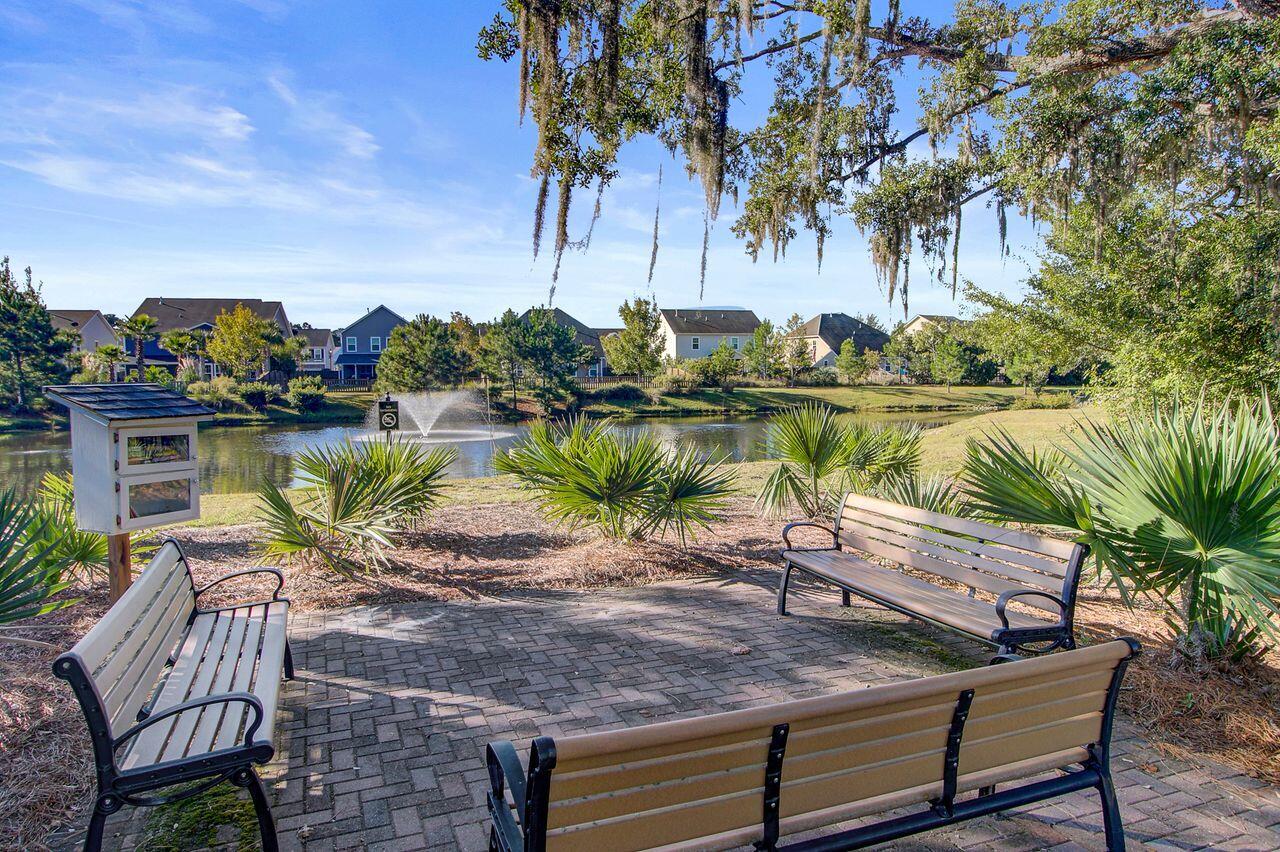 Johns Island, South Carolina, 29455, United States, 4 Bedrooms Bedrooms, ,2 BathroomsBathrooms,Residential,For Sale,1967653