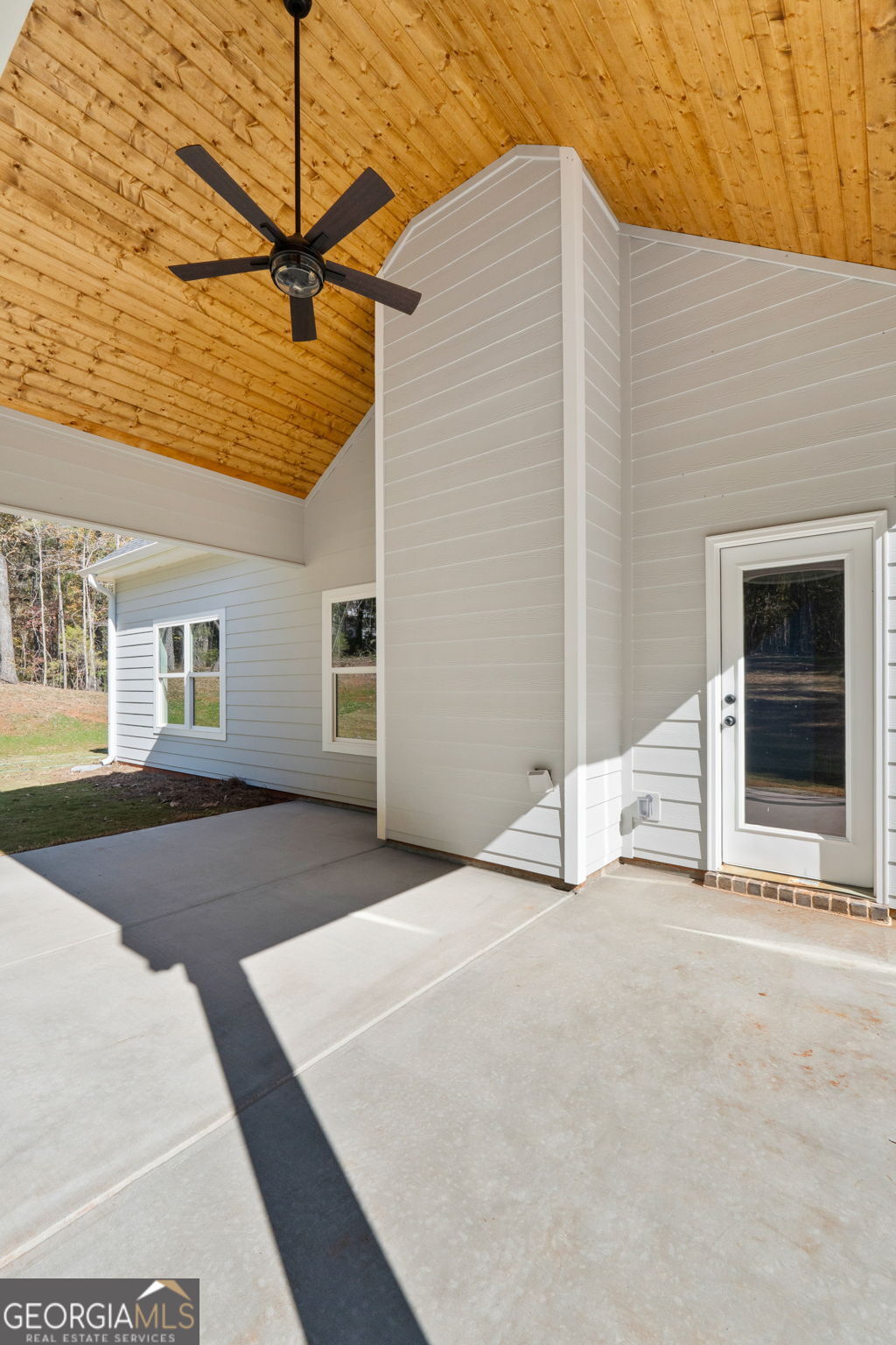 Forsyth, Georgia, 31029, United States, 4 Bedrooms Bedrooms, ,3 BathroomsBathrooms,Residential,For Sale,1992183