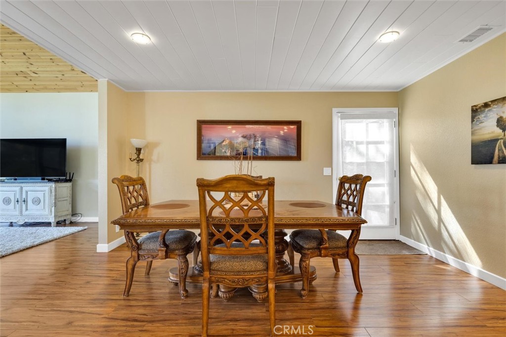 Templeton, California, 93465, United States, 3 Bedrooms Bedrooms, ,2 BathroomsBathrooms,Residential,For Sale,1981498