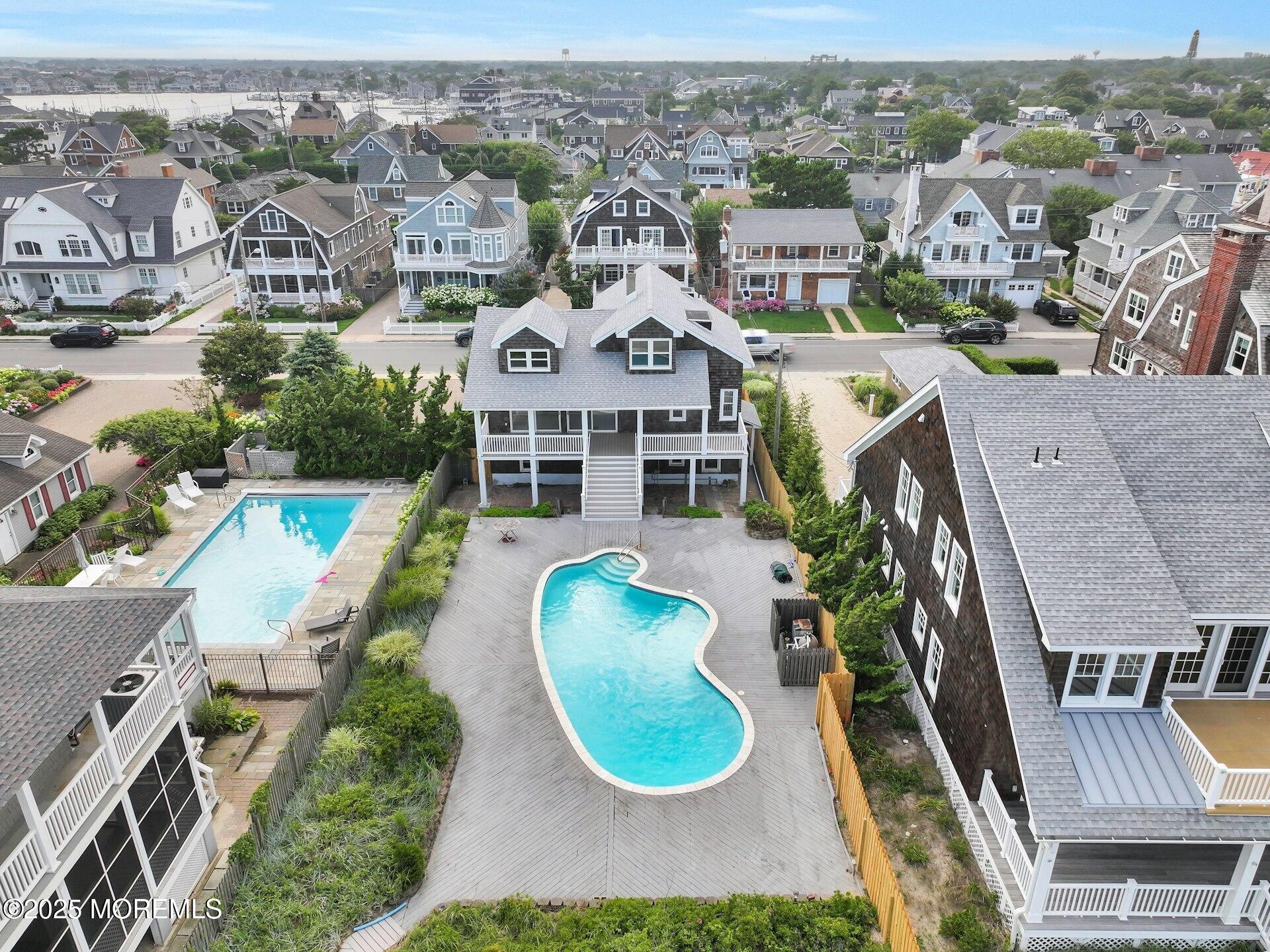 Bay Head, New Jersey, 08742, United States, 6 Bedrooms Bedrooms, ,3 BathroomsBathrooms,Residential,For Sale,1897105