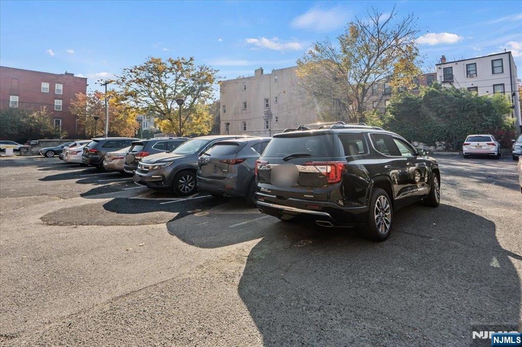 Jersey City, New Jersey, 07302, United States, 2 Bedrooms Bedrooms, ,2 BathroomsBathrooms,Residential,For Sale,1927201
