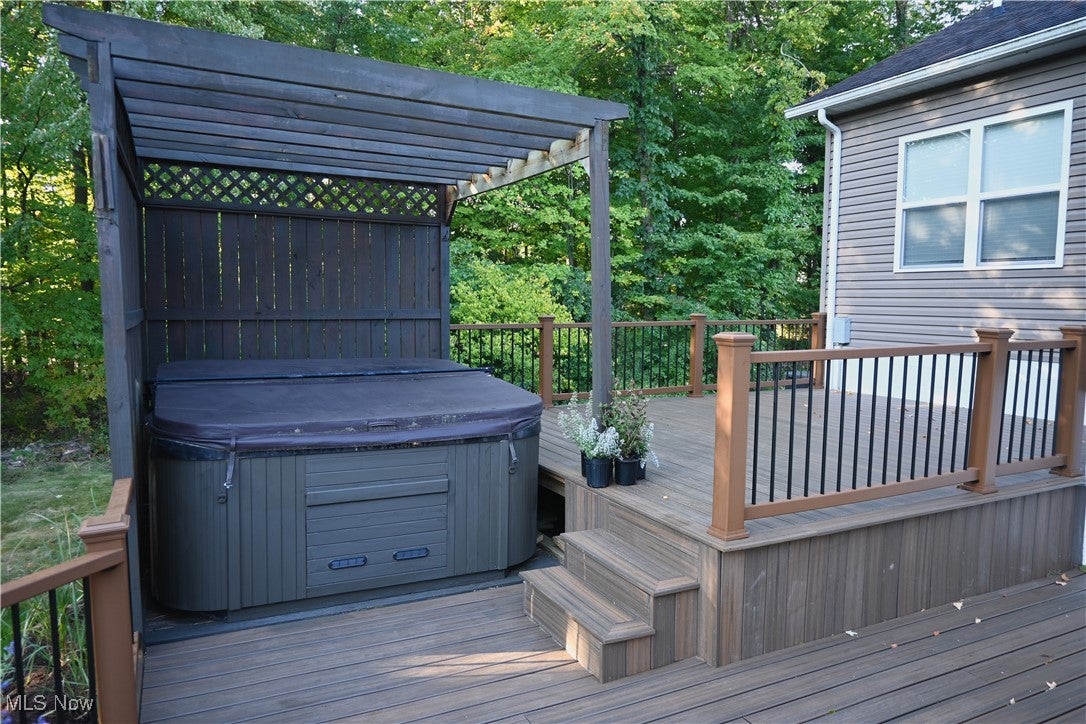 Westfield Center, Ohio, 44251, United States, 4 Bedrooms Bedrooms, ,3 BathroomsBathrooms,Residential,For Sale,1977060