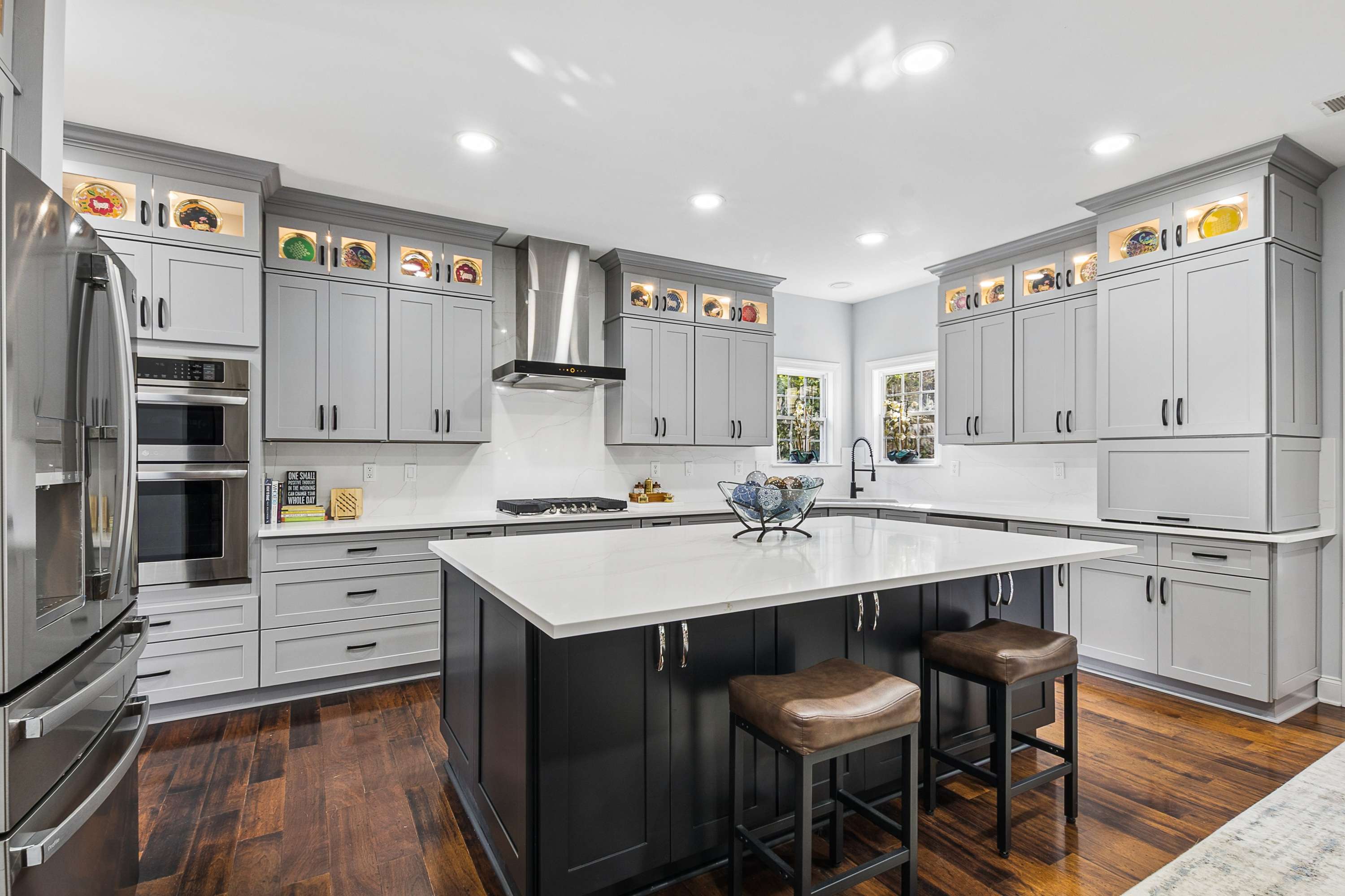  Beautifully Updated Home in Sought-After Swim and Tennis Neighborhood - 物件實景
