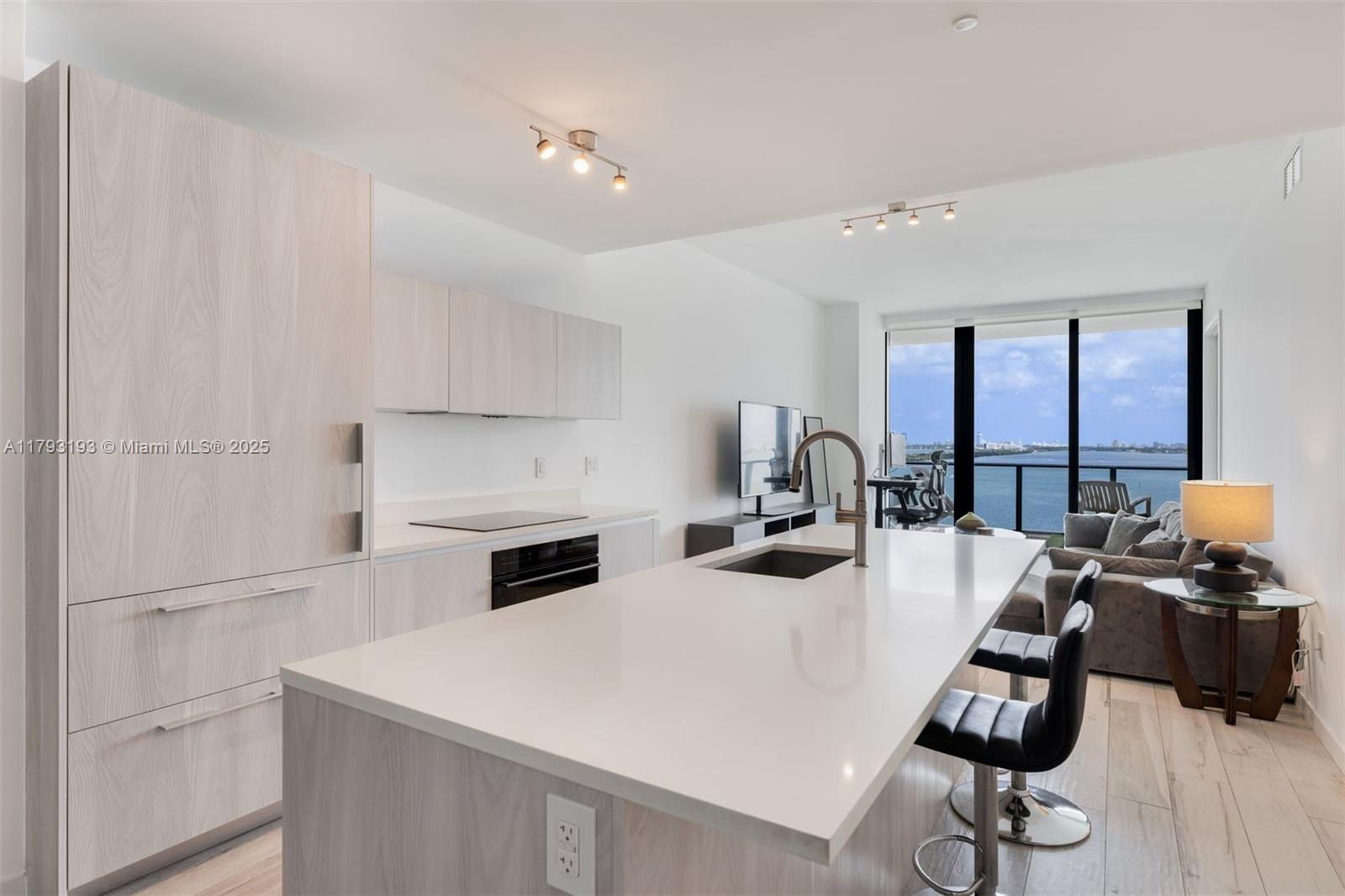 Miami, Florida, 33137, United States, 1 Bedroom Bedrooms, ,2 BathroomsBathrooms,Residential,For Sale,1792860
