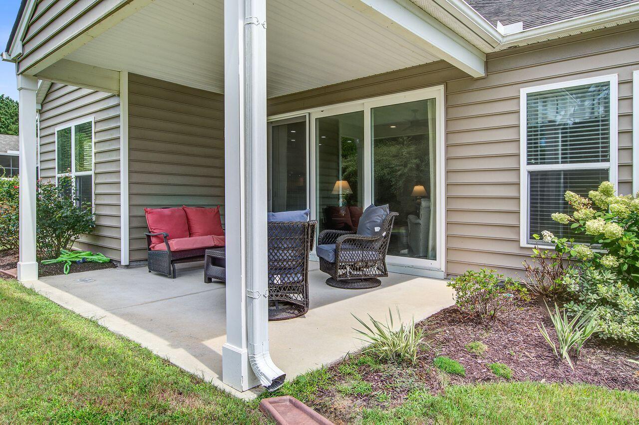 Summerville, South Carolina, 29483, United States, 3 Bedrooms Bedrooms, ,3 BathroomsBathrooms,Residential,For Sale,1907544
