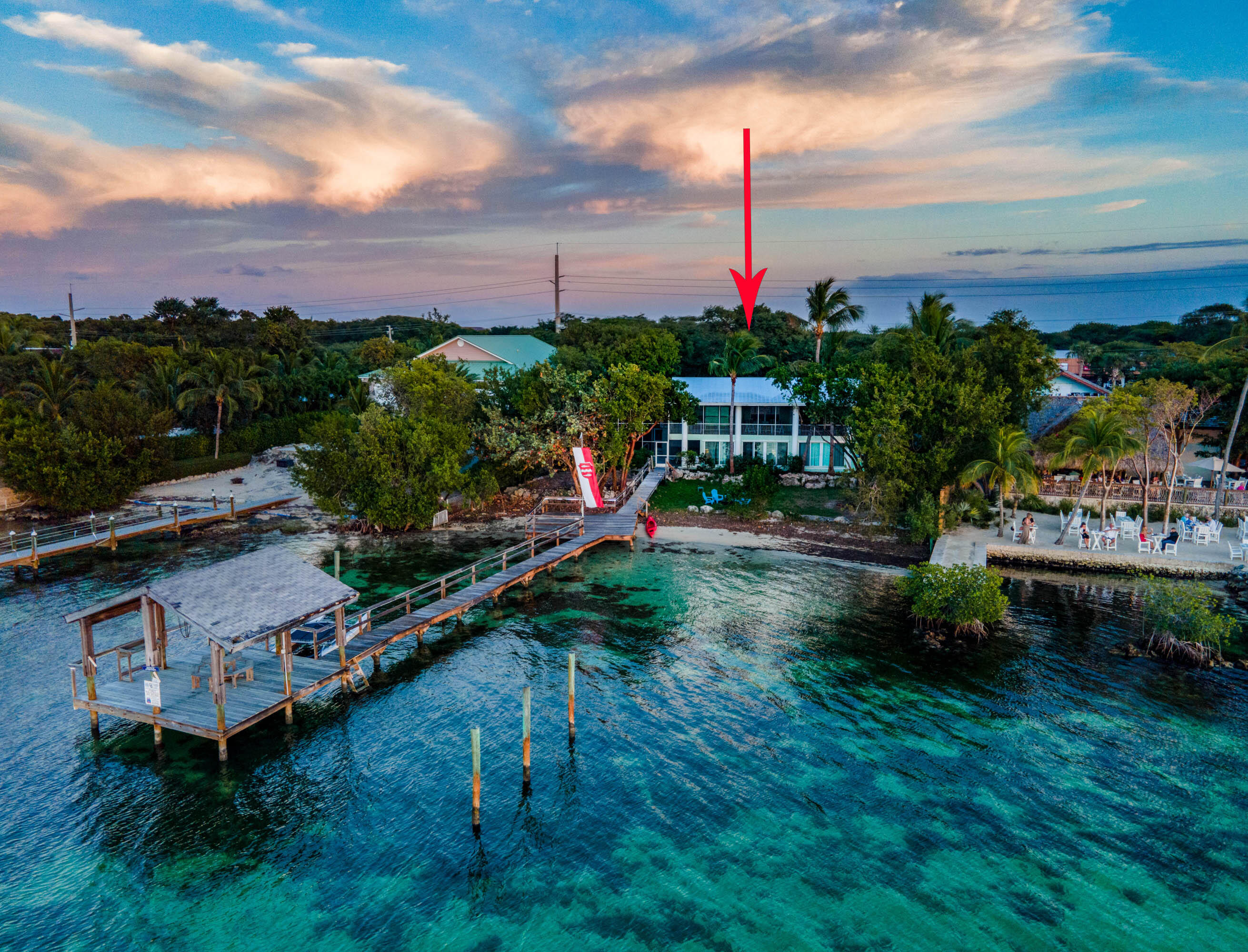 ISLAMORADA, Florida, 33036, United States, 5 Bedrooms Bedrooms, ,3 BathroomsBathrooms,Residential,For Sale,1828354