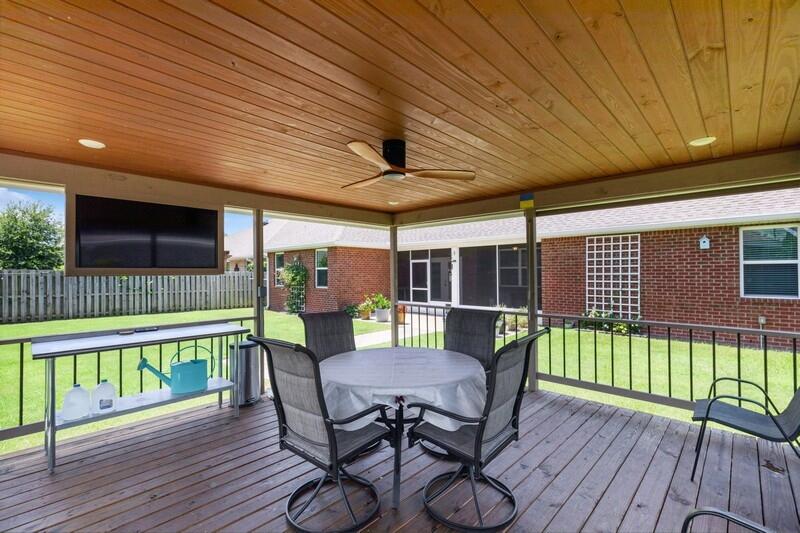 Freeport, Florida, 32439, United States, 4 Bedrooms Bedrooms, ,3 BathroomsBathrooms,Residential,For Sale,1876271