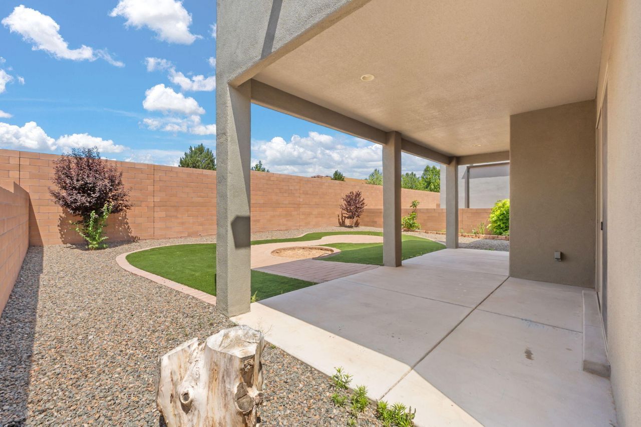 Rio Rancho, New Mexico, 87124, United States, 4 Bedrooms Bedrooms, ,3 BathroomsBathrooms,Residential,For Sale,1924973