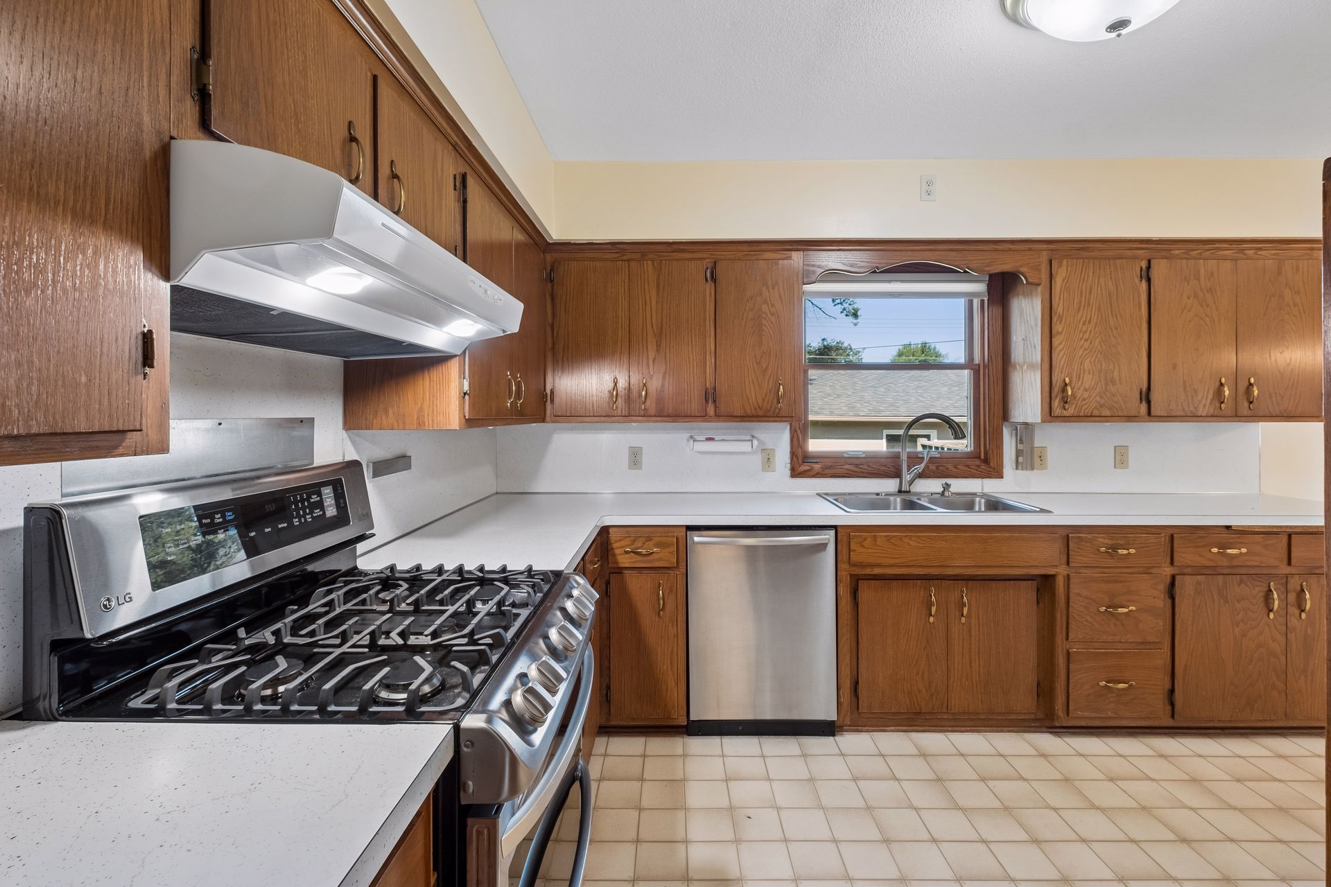  Well-Cared-For Home in the Heart of Shakopee - 物件實景