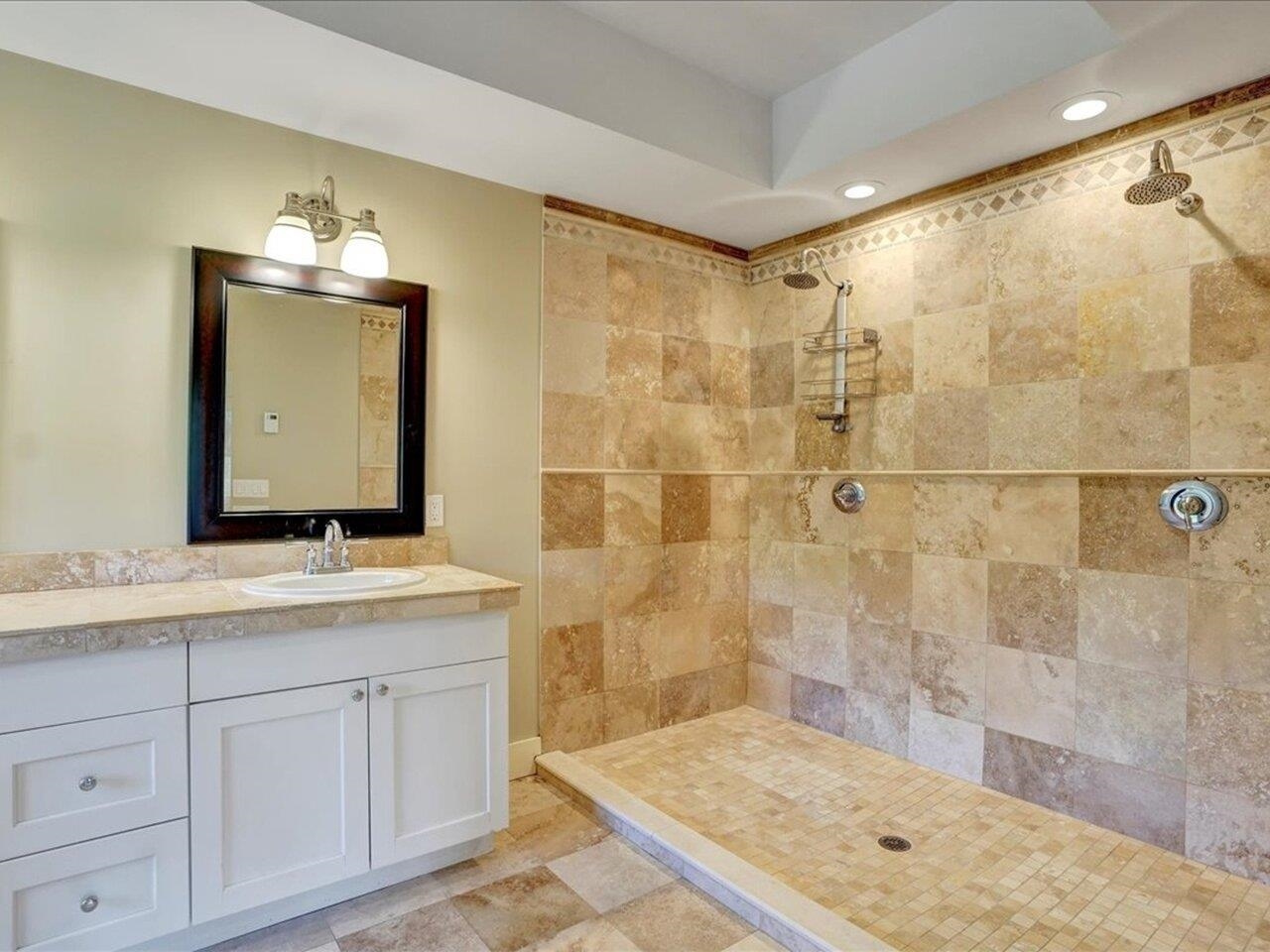 Morristown, Vermont, 05661, United States, 3 Bedrooms Bedrooms, ,3 BathroomsBathrooms,Residential,For Sale,1916736