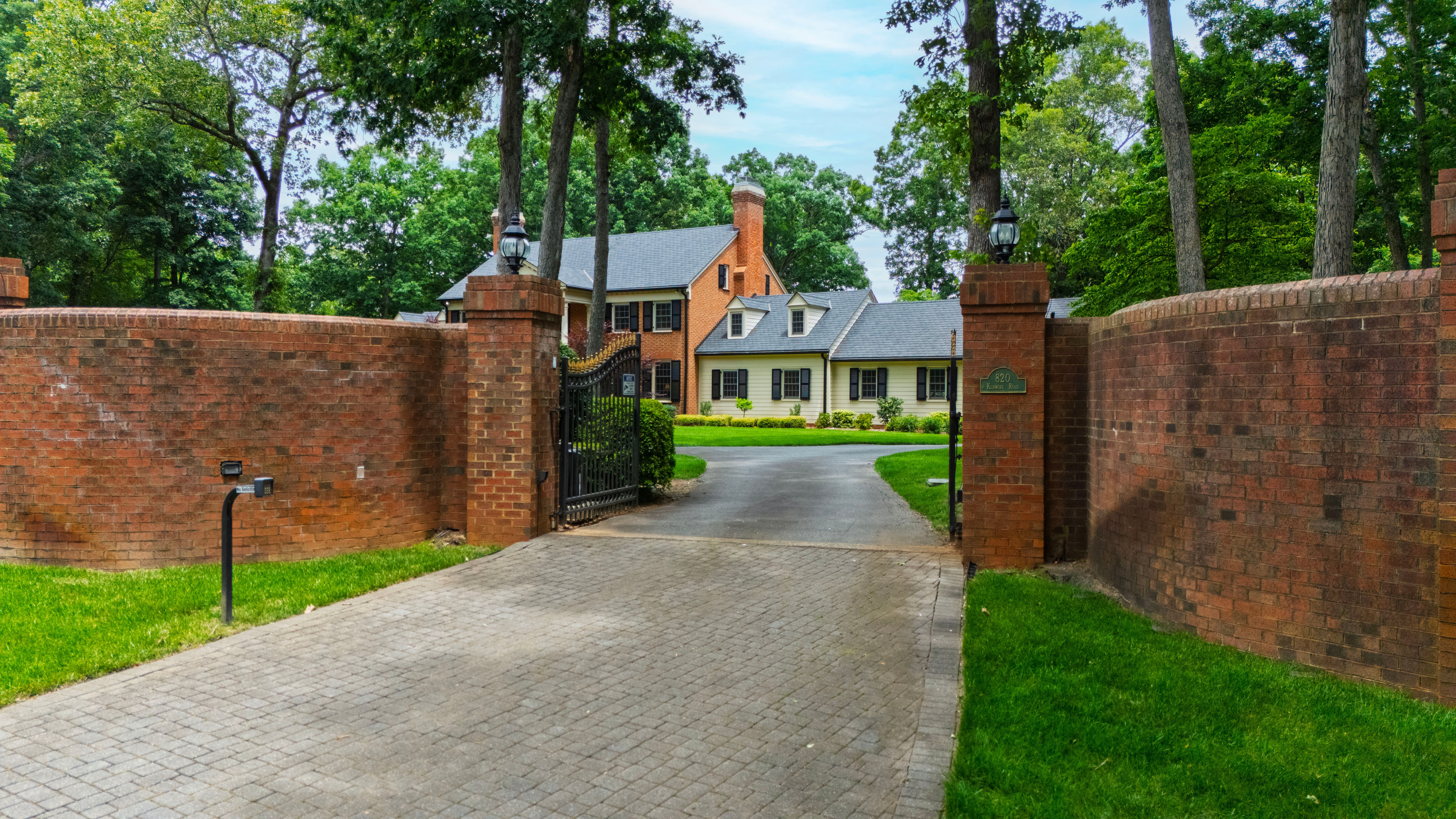  820 Kenmore Road, Chapel Hill, NC, 27514 - 物件實景