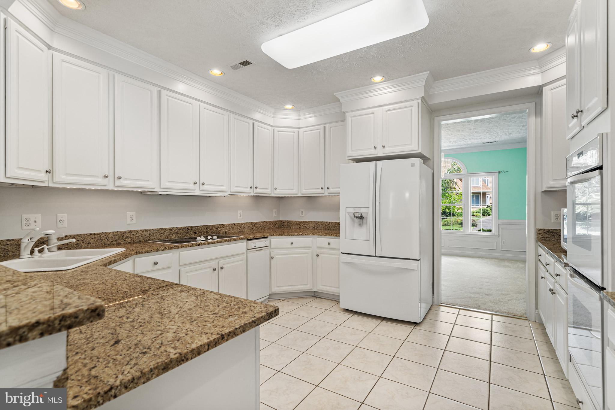 Issue, Maryland, 20645, United States, 5 Bedrooms Bedrooms, ,5 BathroomsBathrooms,Residential,For Sale,2010960