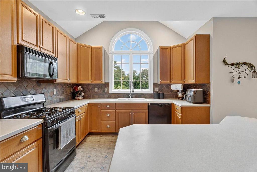 Collegeville, Pennsylvania, 19426, United States, 4 Bedrooms Bedrooms, ,3 BathroomsBathrooms,Residential,For Sale,1926055