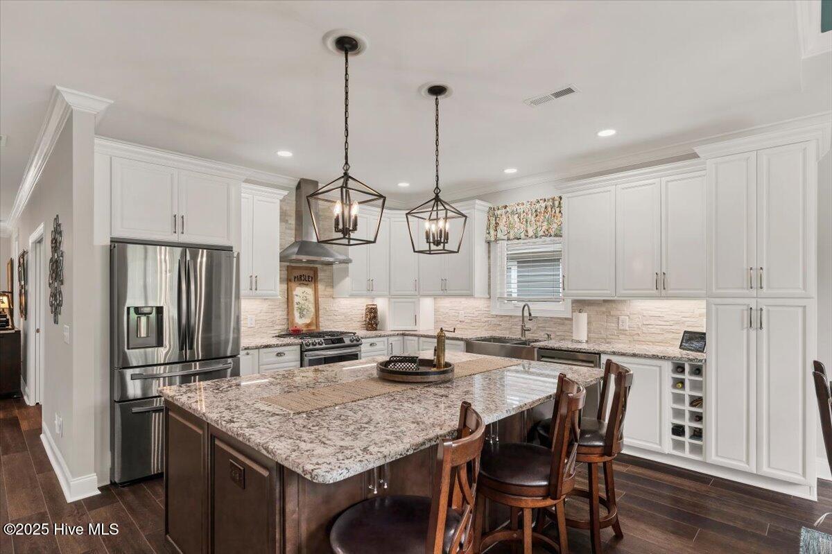 Southern Pines, North Carolina, 28387, United States, 3 Bedrooms Bedrooms, ,3 BathroomsBathrooms,Residential,For Sale,1933285