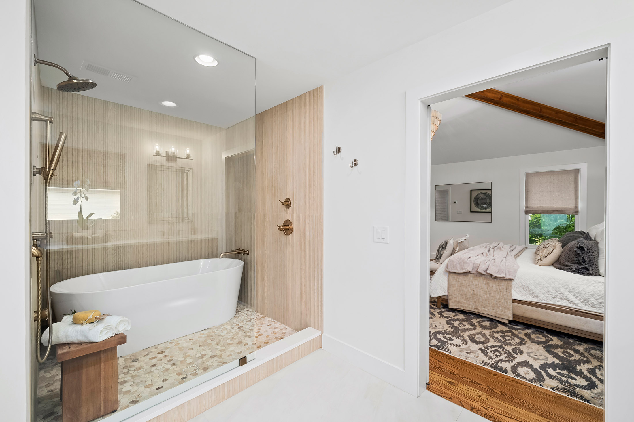  Extensively Renovated Home in the Heart of Downtown Alpharetta - 物件實景