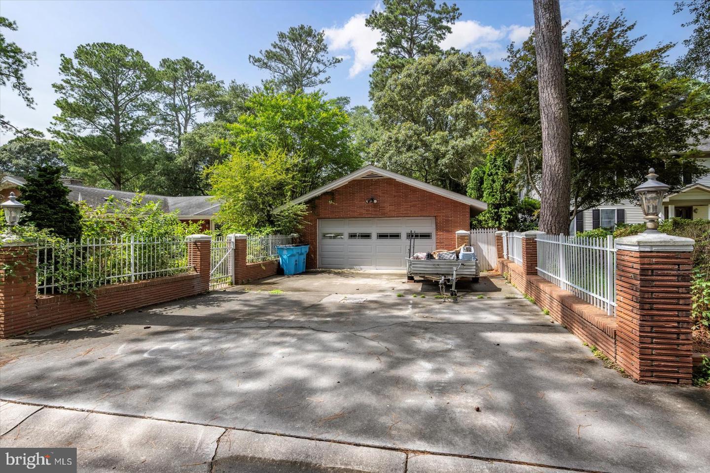 Salisbury, Maryland, 21801, United States, 3 Bedrooms Bedrooms, ,3 BathroomsBathrooms,Residential,For Sale,1898582