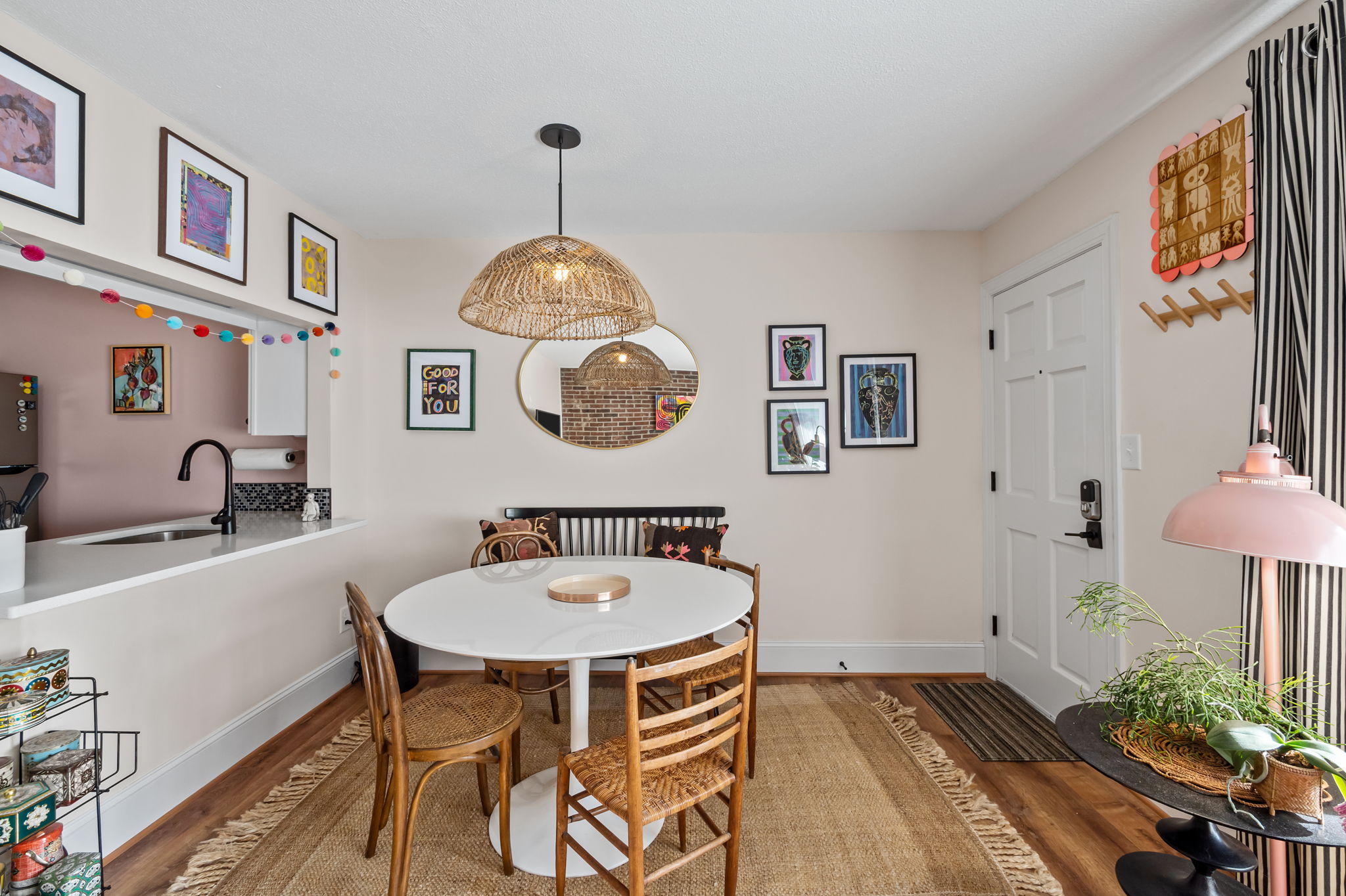  807 W Trinity Avenue, Durham, NC, 27701 - 物件實景