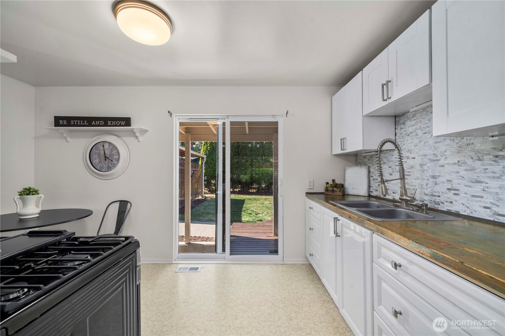 Renton, Washington, 98056, United States, 2 Bedrooms Bedrooms, ,1 BathroomBathrooms,Residential,For Sale,1907773