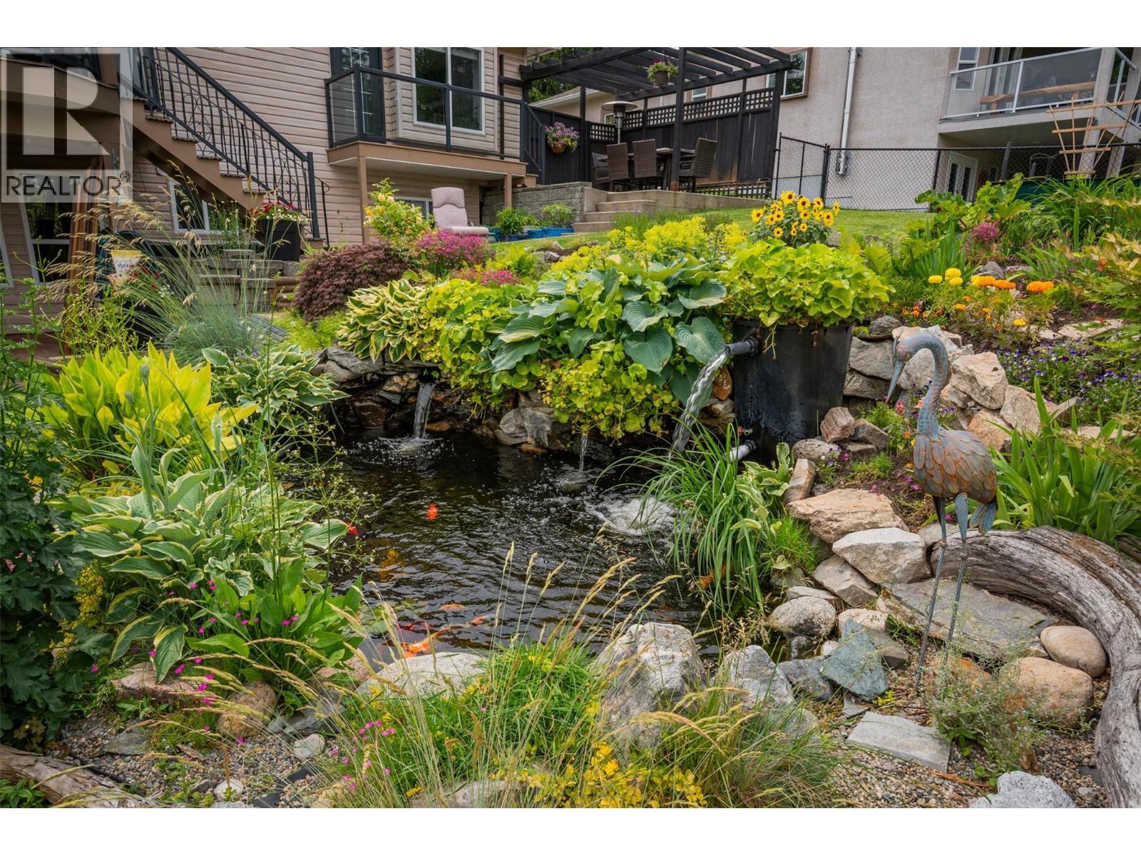 CASTLEGAR, British Columbia, V1N 3Z1, CA, 5 Bedrooms Bedrooms, ,3 BathroomsBathrooms,Residential,For Sale,1918005