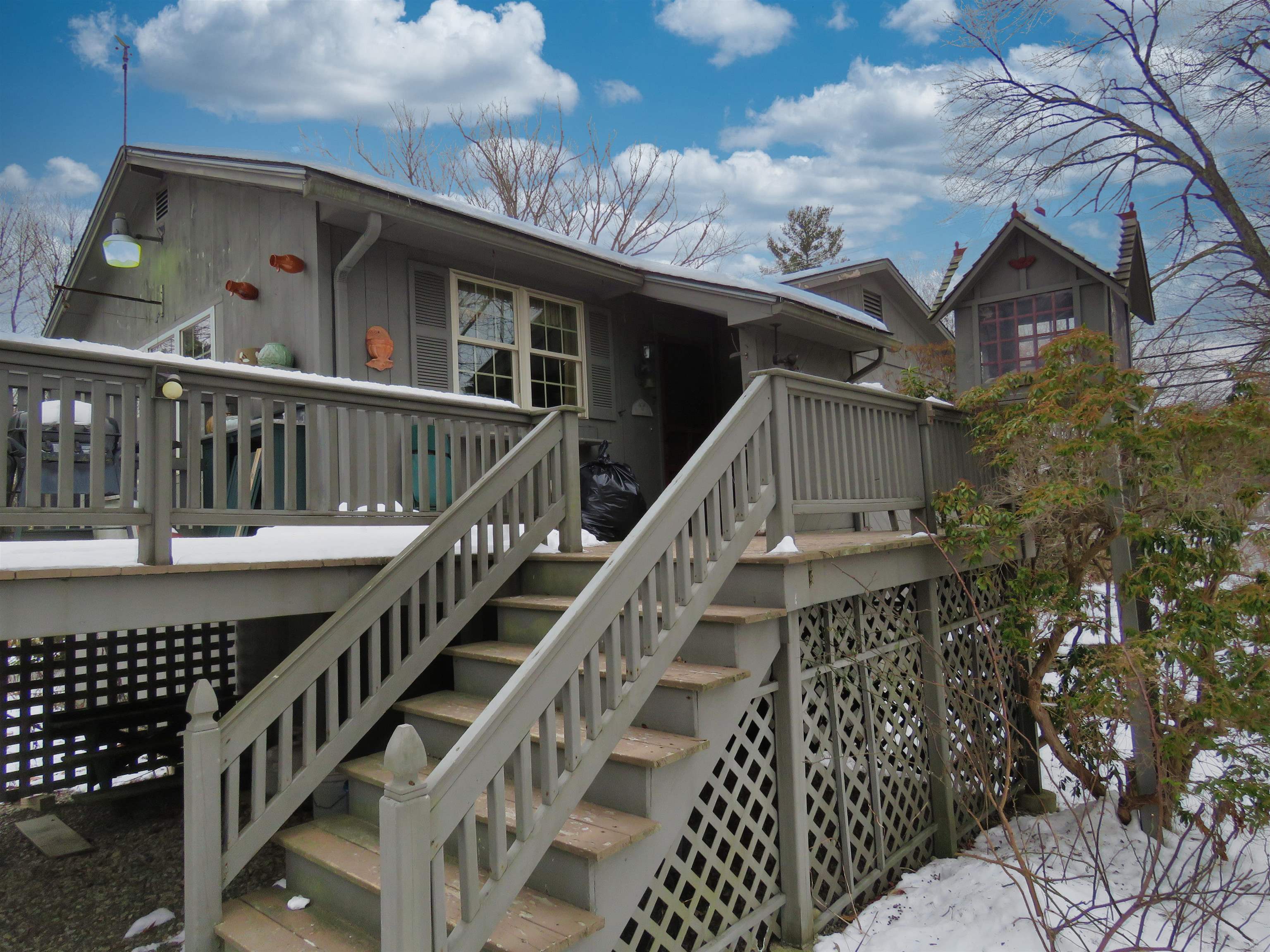 Derry, New Hampshire, 03038, United States, 3 Bedrooms Bedrooms, ,2 BathroomsBathrooms,Residential,For Sale,2005646