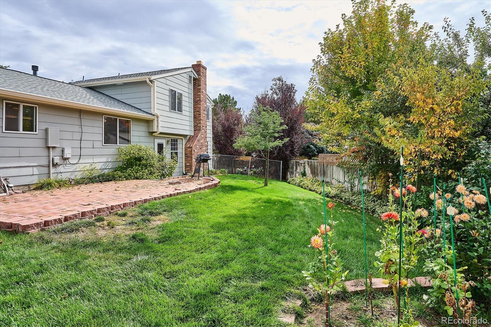 Centennial, Colorado, 80015, United States, 3 Bedrooms Bedrooms, ,1 BathroomBathrooms,Residential,For Sale,1968844