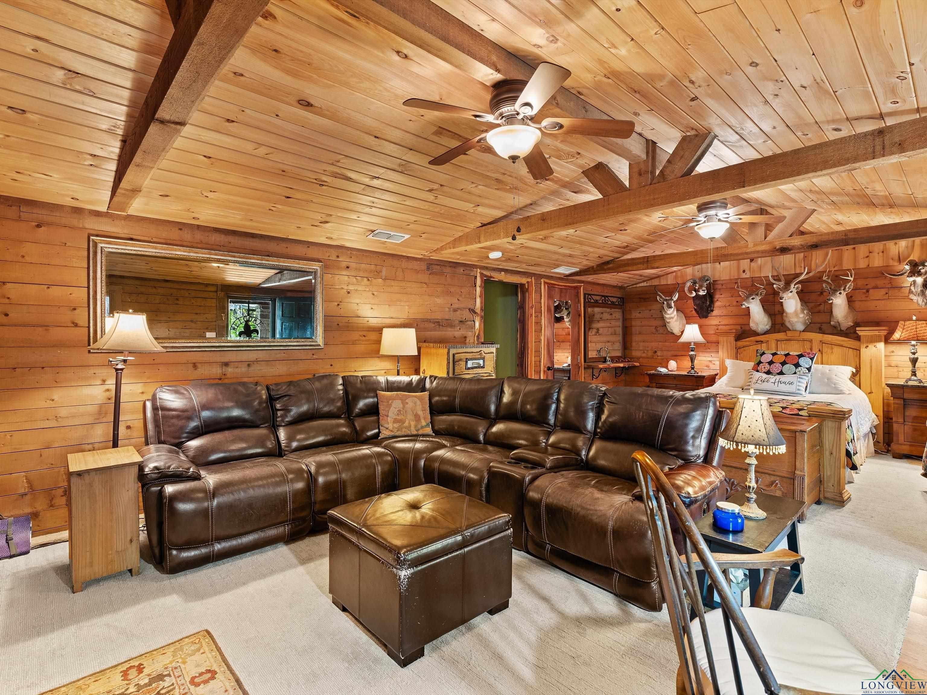 Karnack, Texas, 75661, United States, 3 Bedrooms Bedrooms, ,3 BathroomsBathrooms,Residential,For Sale,1975449