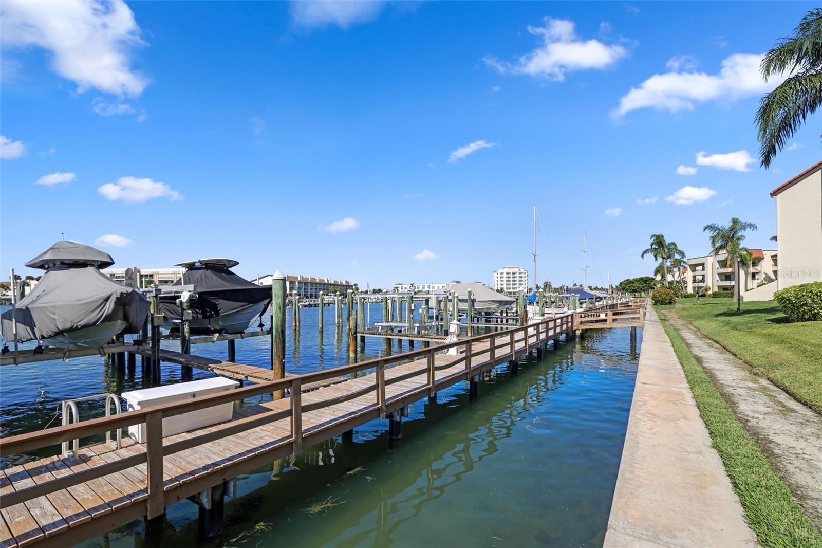 St. Petersburg, Florida, 33715, United States, 3 Bedrooms Bedrooms, ,3 BathroomsBathrooms,Residential,For Sale,1995110