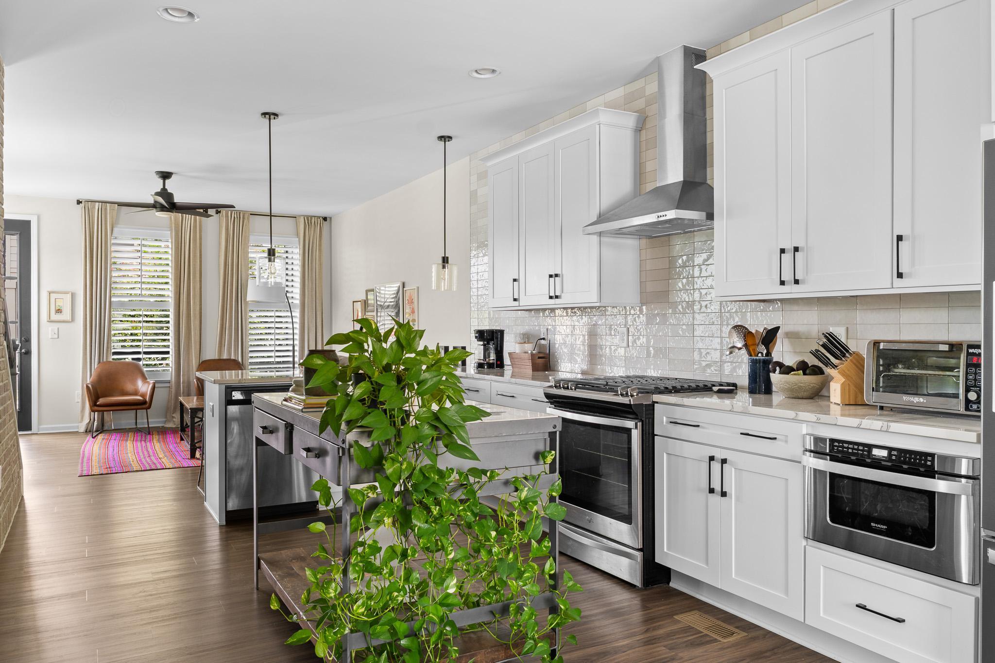  End-Unit Townhome in Premier BeltLine Community - 物件實景
