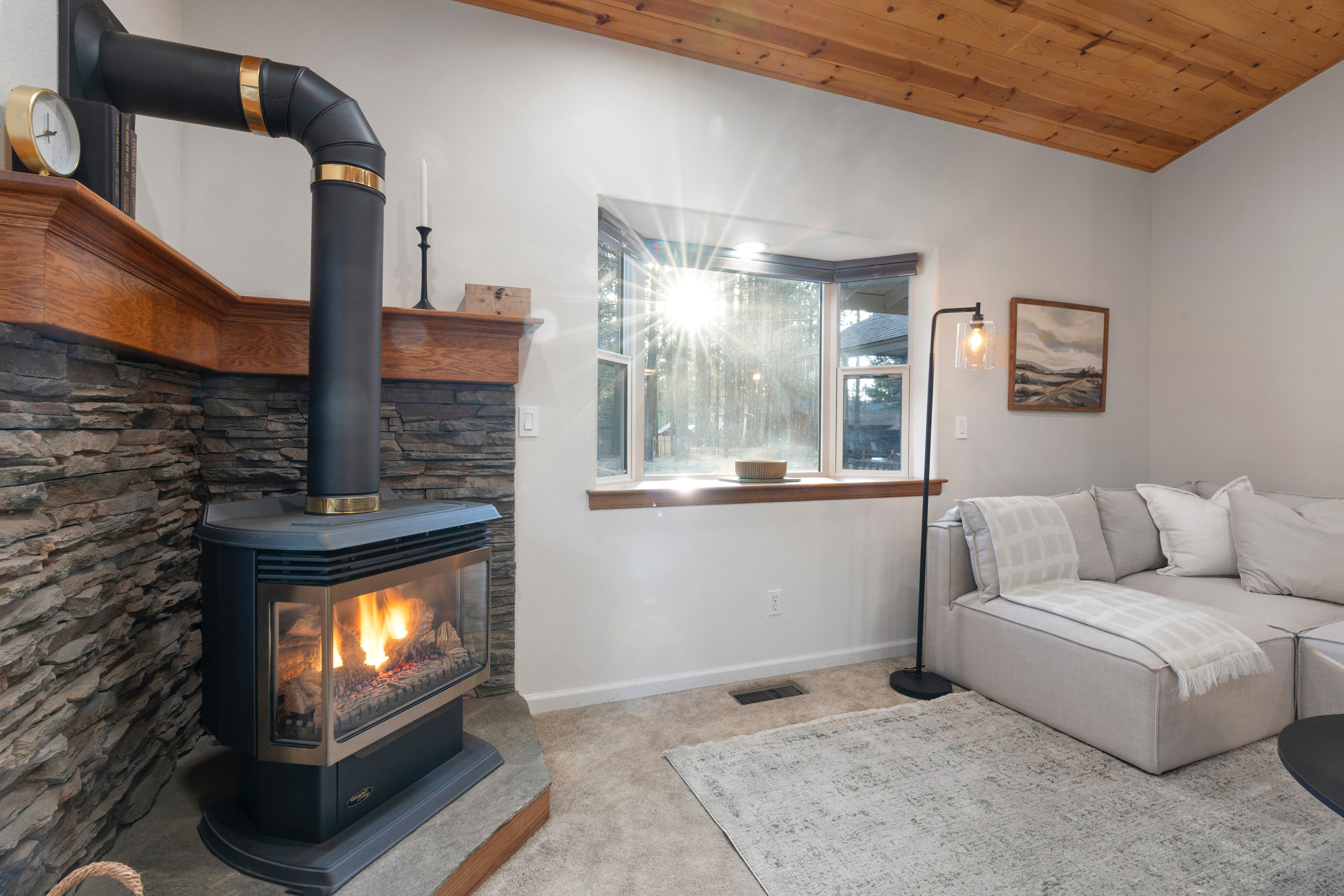  Relaxed Mountain Living with Every Modern Touch - 物件實景