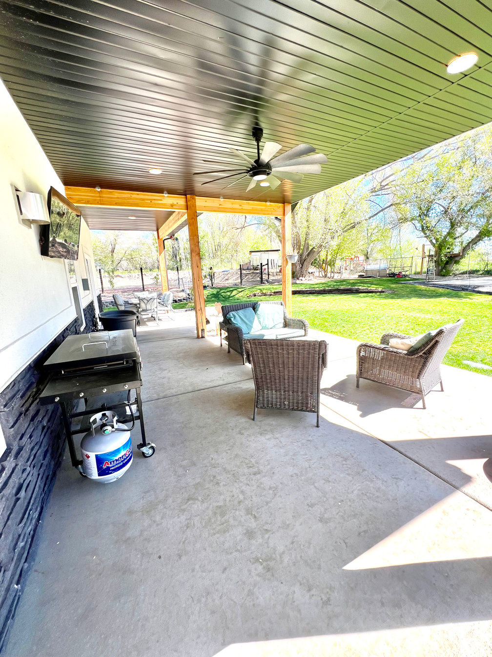 Elsinore, Utah, 84724, United States, 6 Bedrooms Bedrooms, ,4 BathroomsBathrooms,Residential,For Sale,1796854