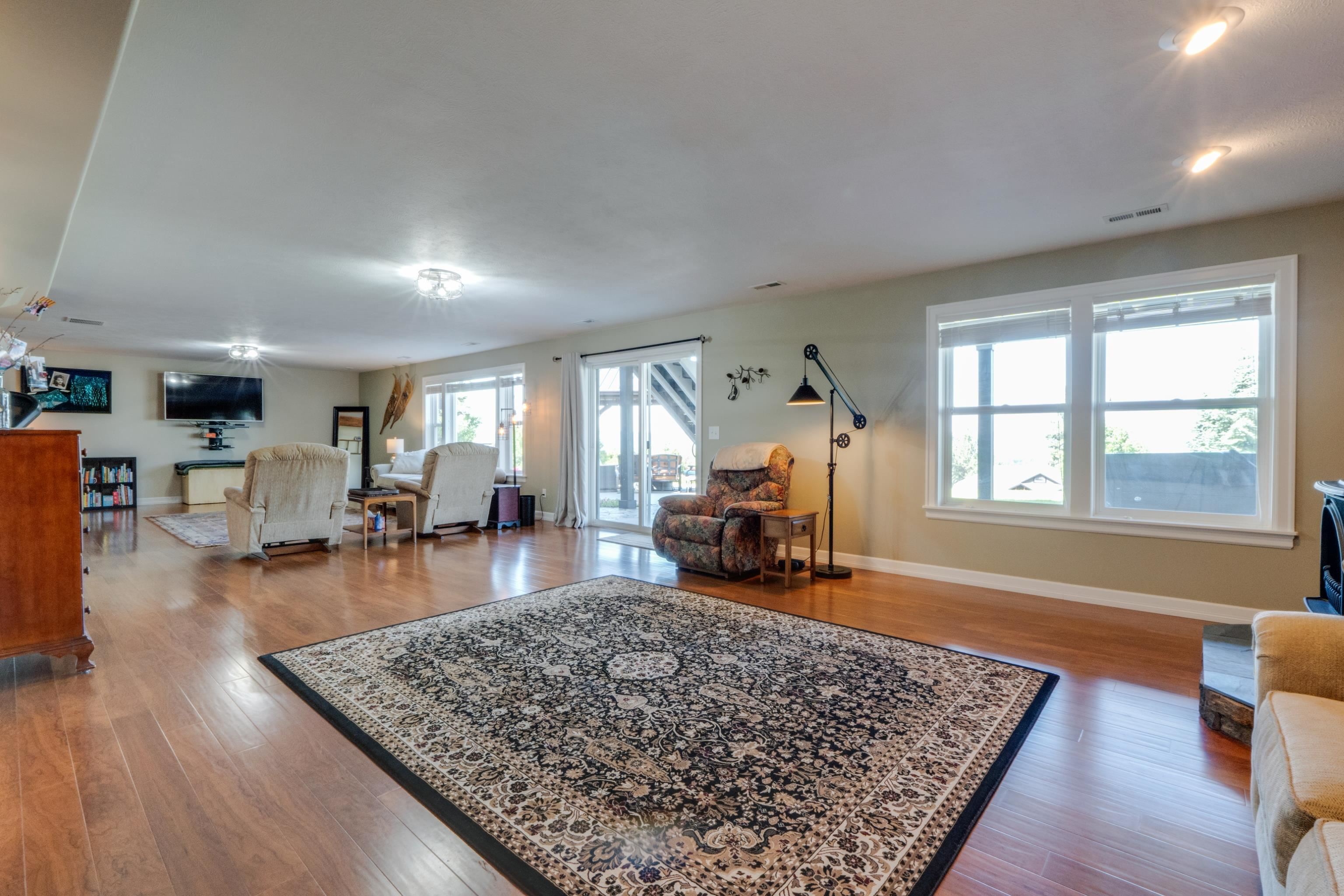 Spokane, Washington, 99208, United States, 4 Bedrooms Bedrooms, ,3 BathroomsBathrooms,Residential,For Sale,1901049