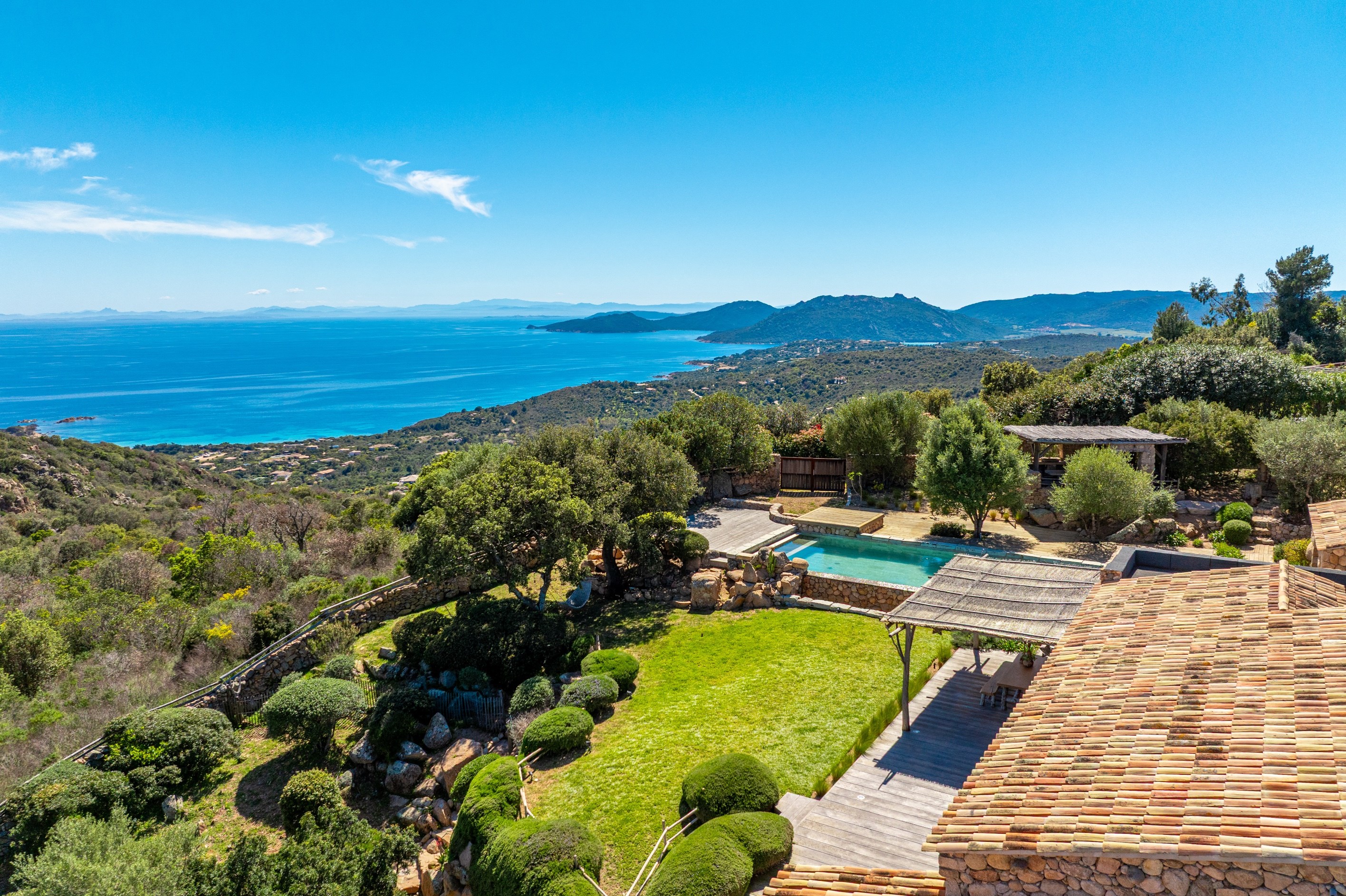  FOR SALE: CHARACTER PROPERTY – SEA VIEW – PALOMBAGGIA, PORTO-VECCHIO – CORSICA - 物件實景